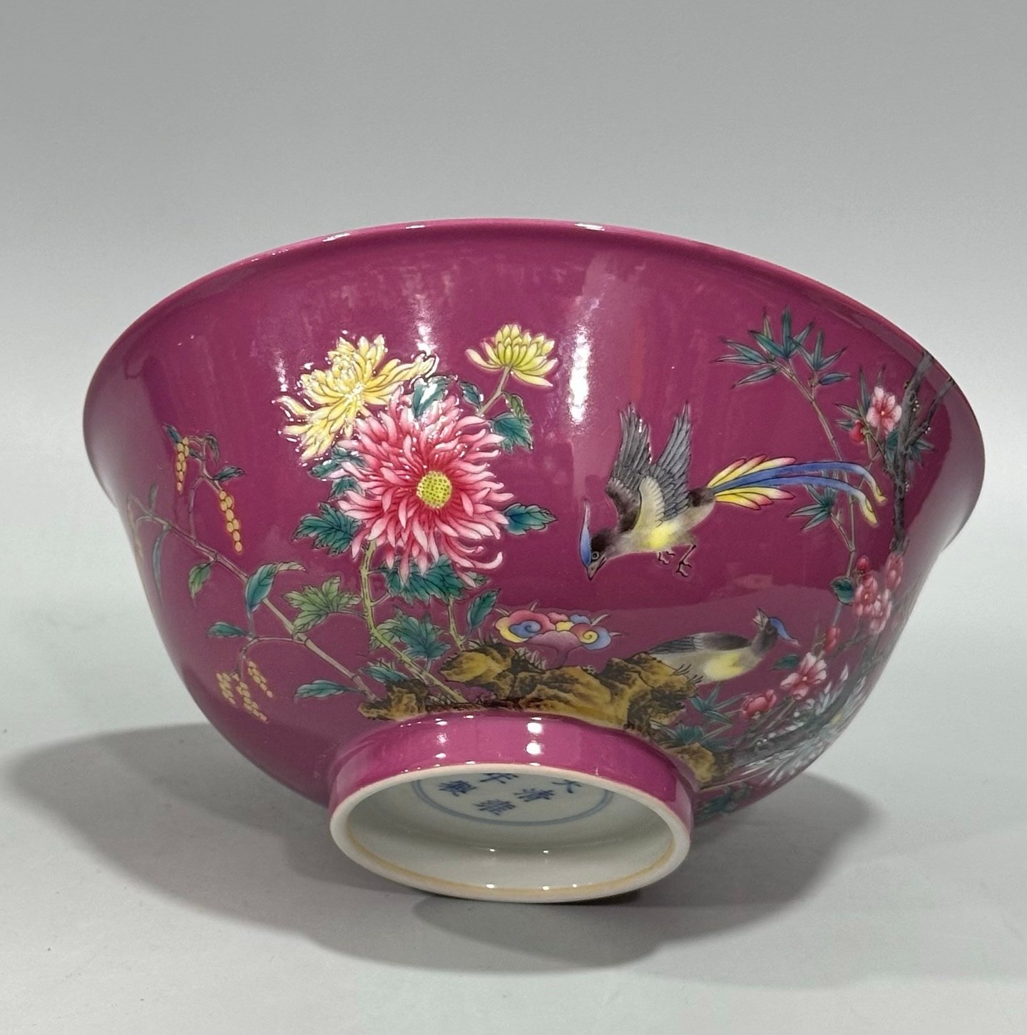 Qing Dynasty Yongzheng Enamel rouge red flower and bird poetry bowl