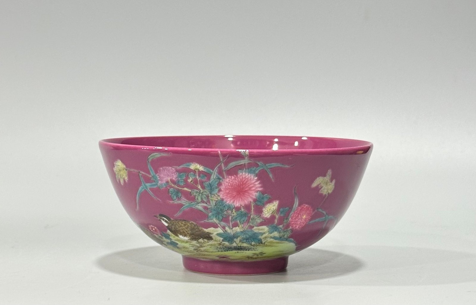 Qing Dynasty Yongzheng Enamel rouge red flower and bird poetry bowl