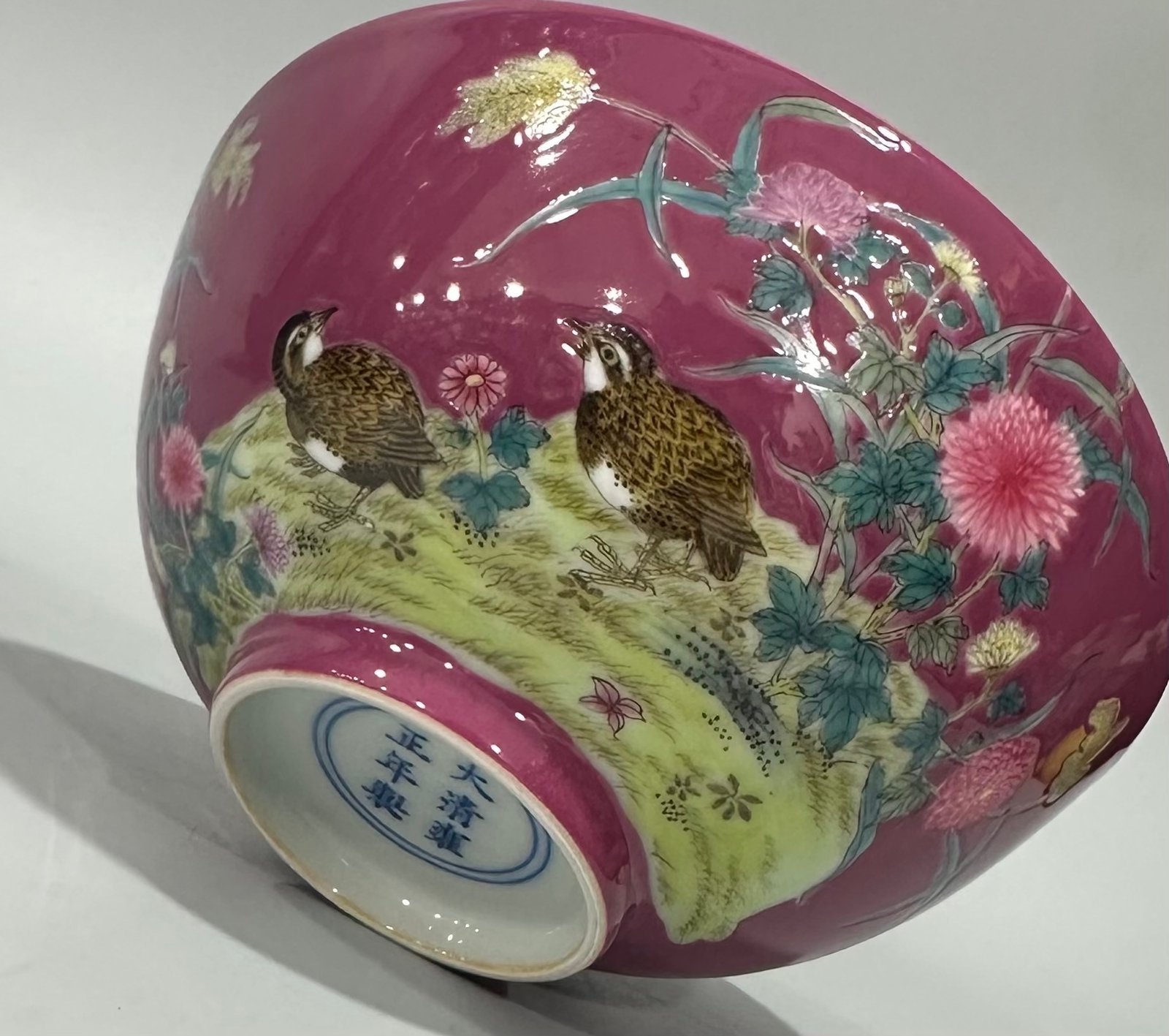 Qing Dynasty Yongzheng Enamel rouge red flower and bird poetry bowl