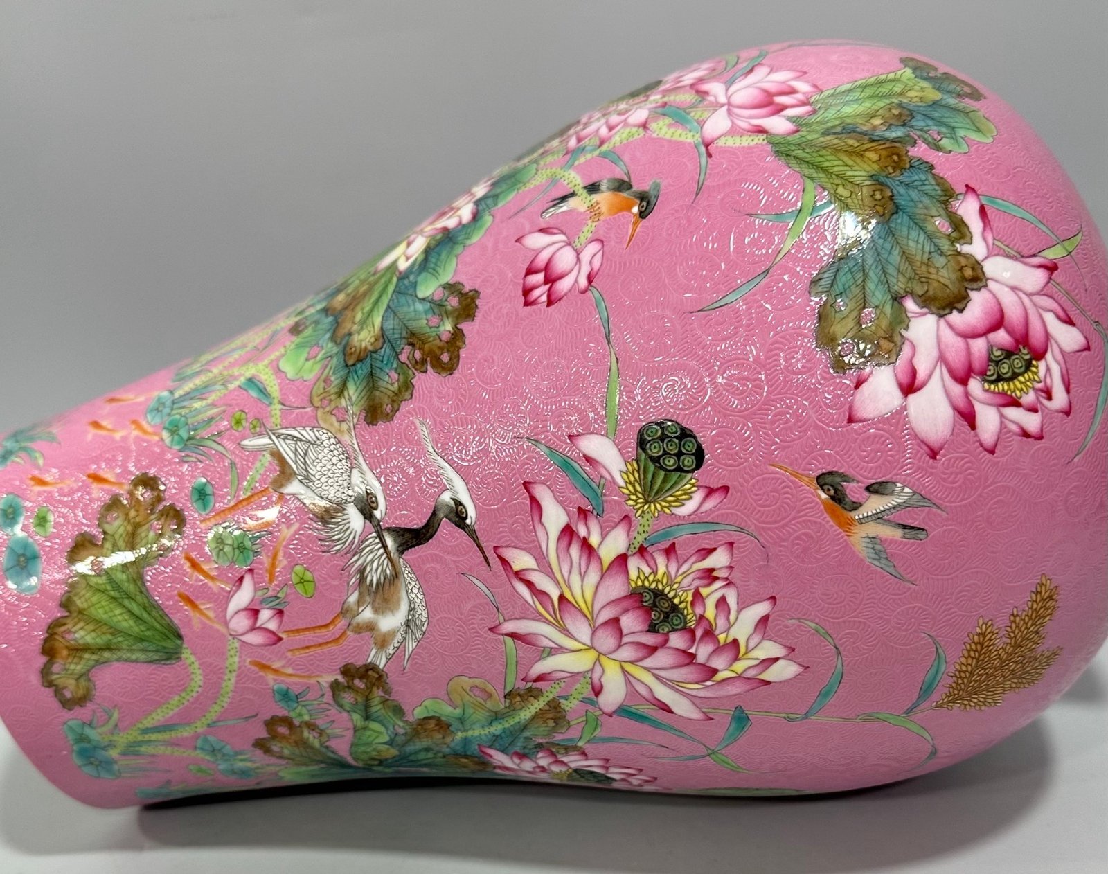 Qing Dynasty Yongzheng enamel rouge red track flower and bird poetry plum vase