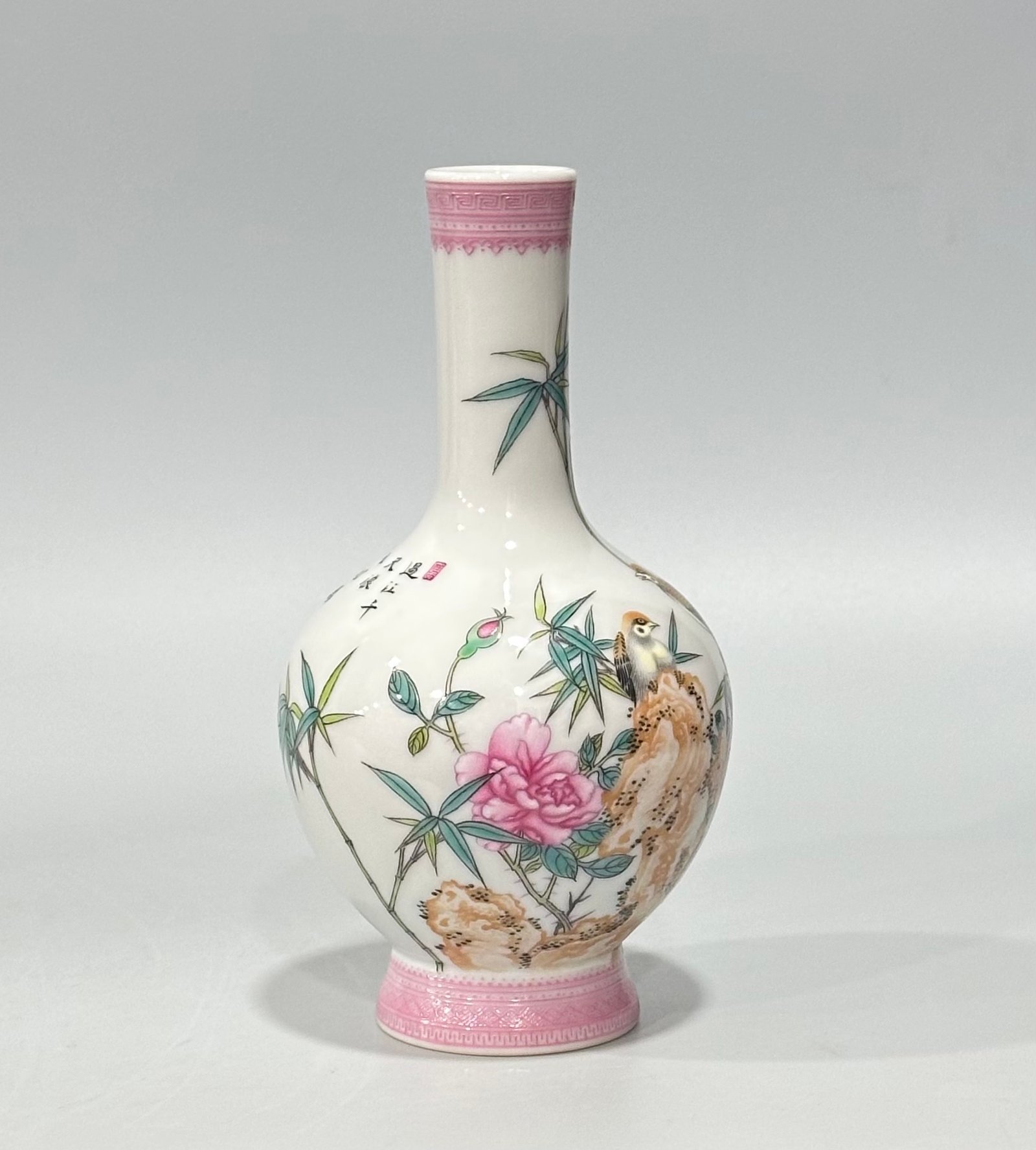 Qing Dynasty Yongzheng Enamel vase with flowers and birds poems and pros