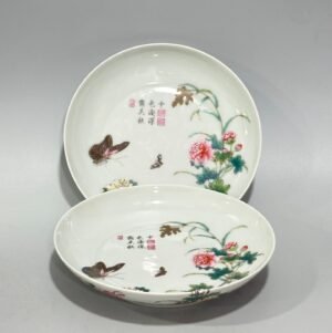 Qing Dynasty Yongzheng Enamel flower and bird poems on a branch plate
