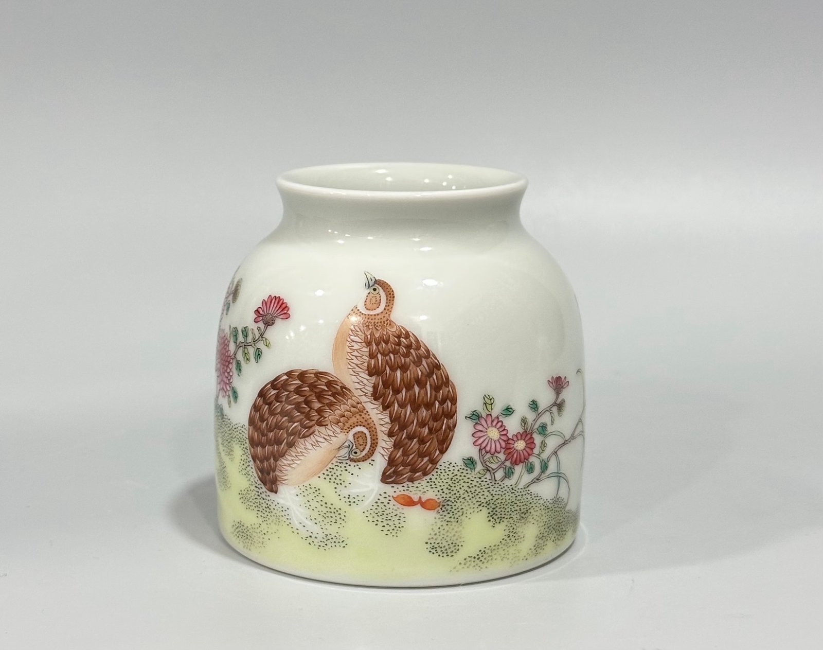Qing Dynasty Yongzheng Enamel Horseshoe Zun with Flowers