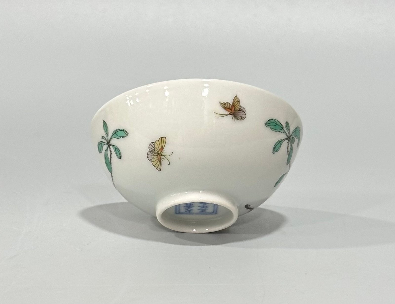 Qing Dynasty Yongzheng Enamel flower and bird cup