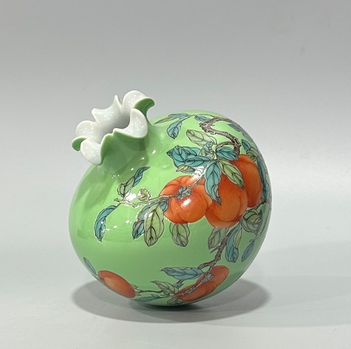 Qing Dynasty Yongzheng Enamel apple green glaze pomegranate statue with everything goes well pattern