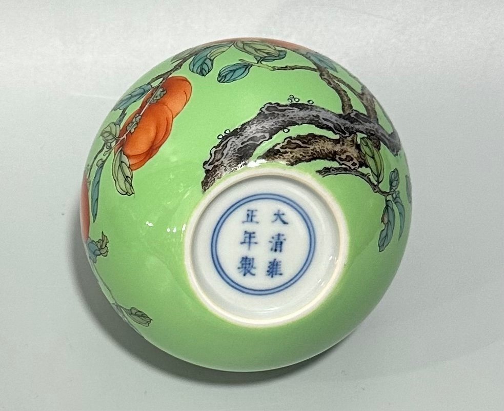 Qing Dynasty Yongzheng Enamel apple green glaze pomegranate statue with everything goes well pattern