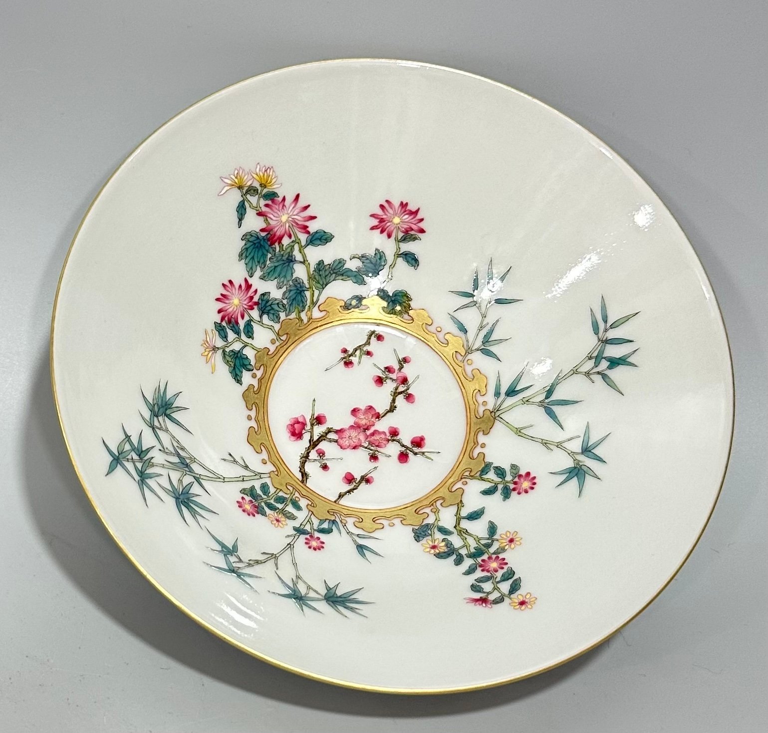 Qing Dynasty Yongzheng enamel color gold Ruyi flower pattern bamboo hat bowl