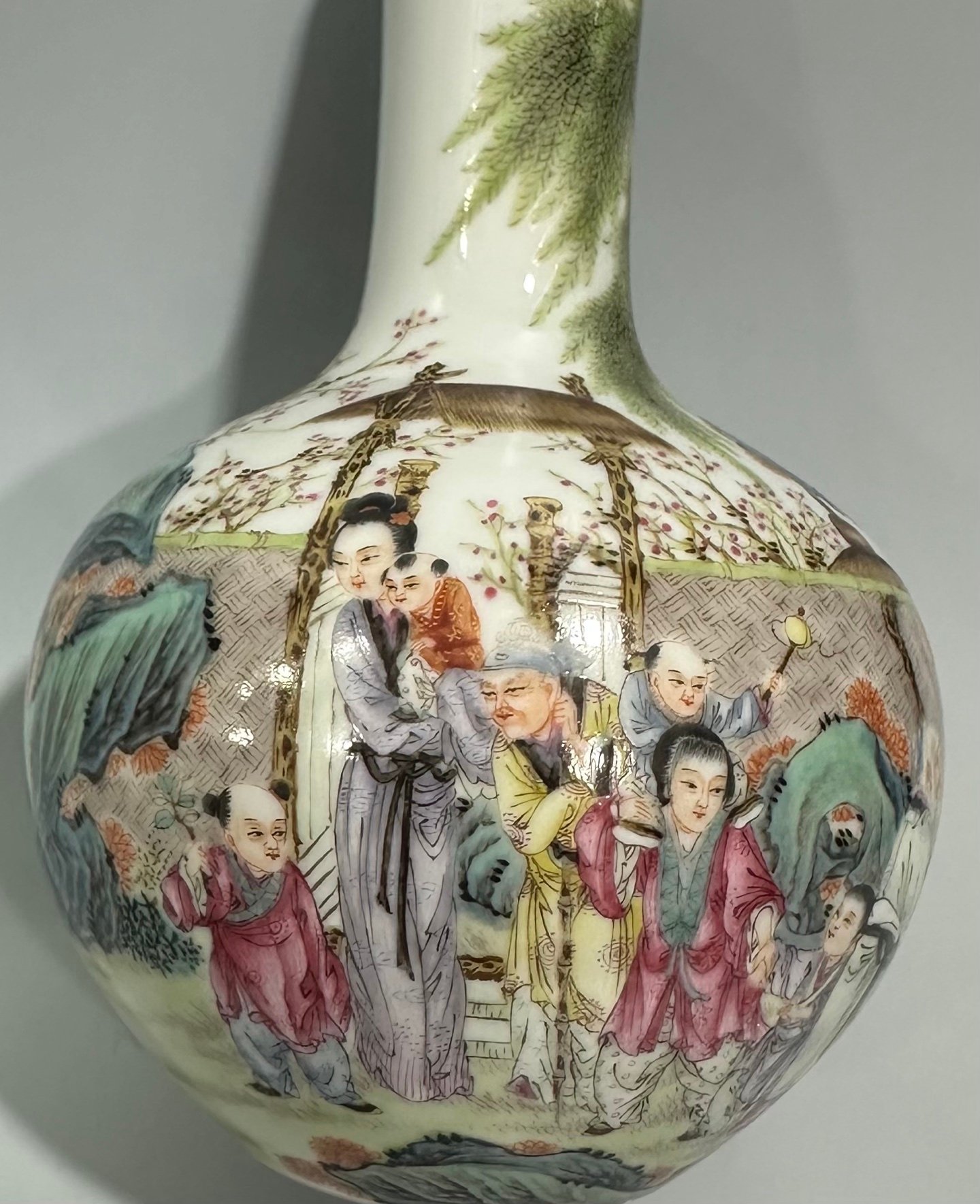Qing Dynasty Yongzheng Small celestial sphere vase with pastel characters and farmhouse music pattern