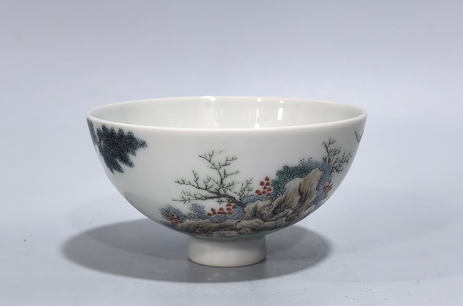 Qing Dynasty Yongzheng Pastel character story chicken heart cup