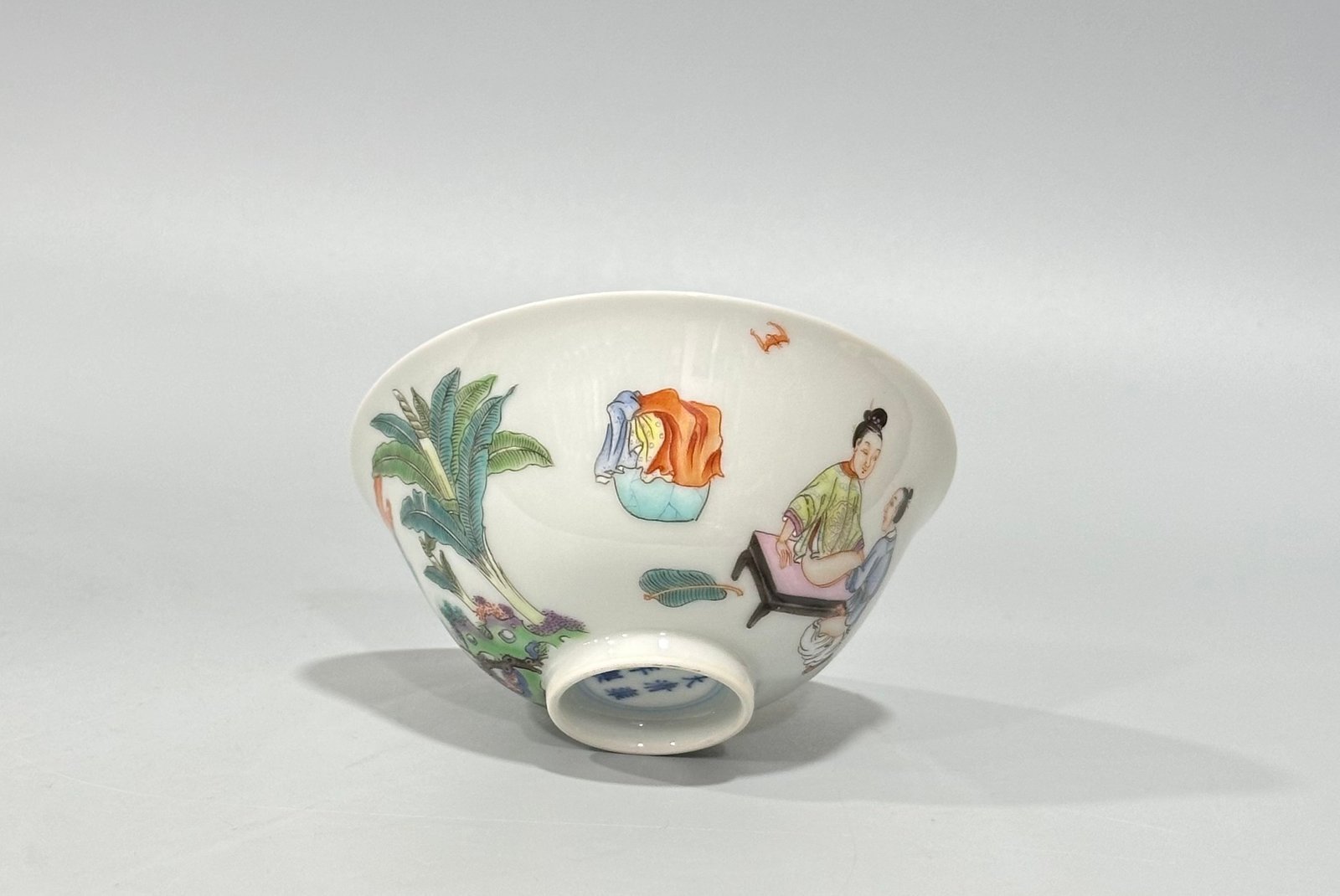 Qing Dynasty Yongzheng Pastel-colored figure erotic cup