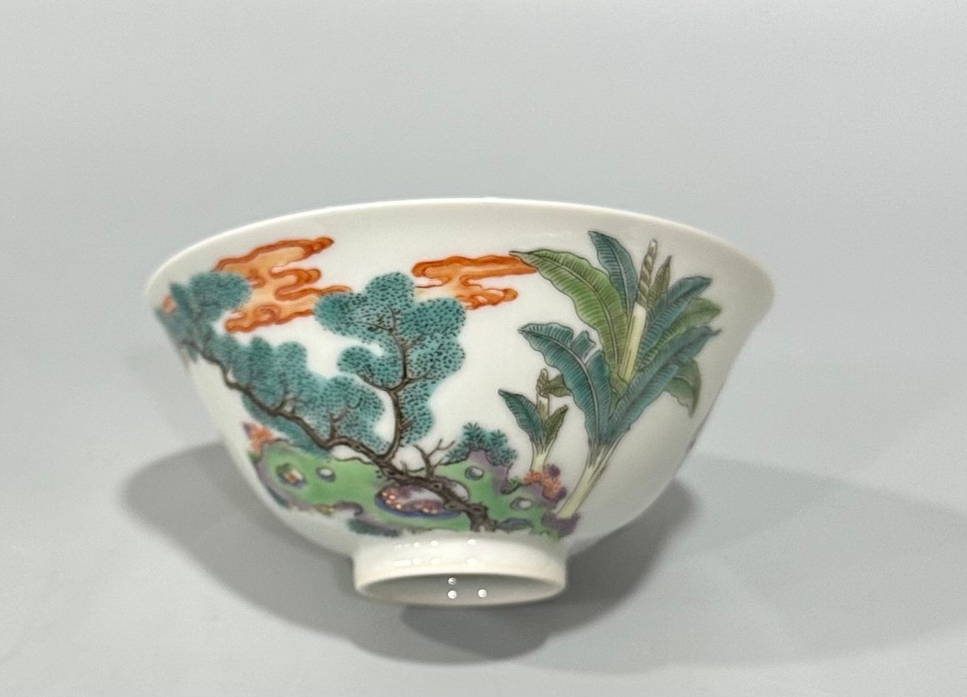 Qing Dynasty Yongzheng Pastel-colored figure erotic cup
