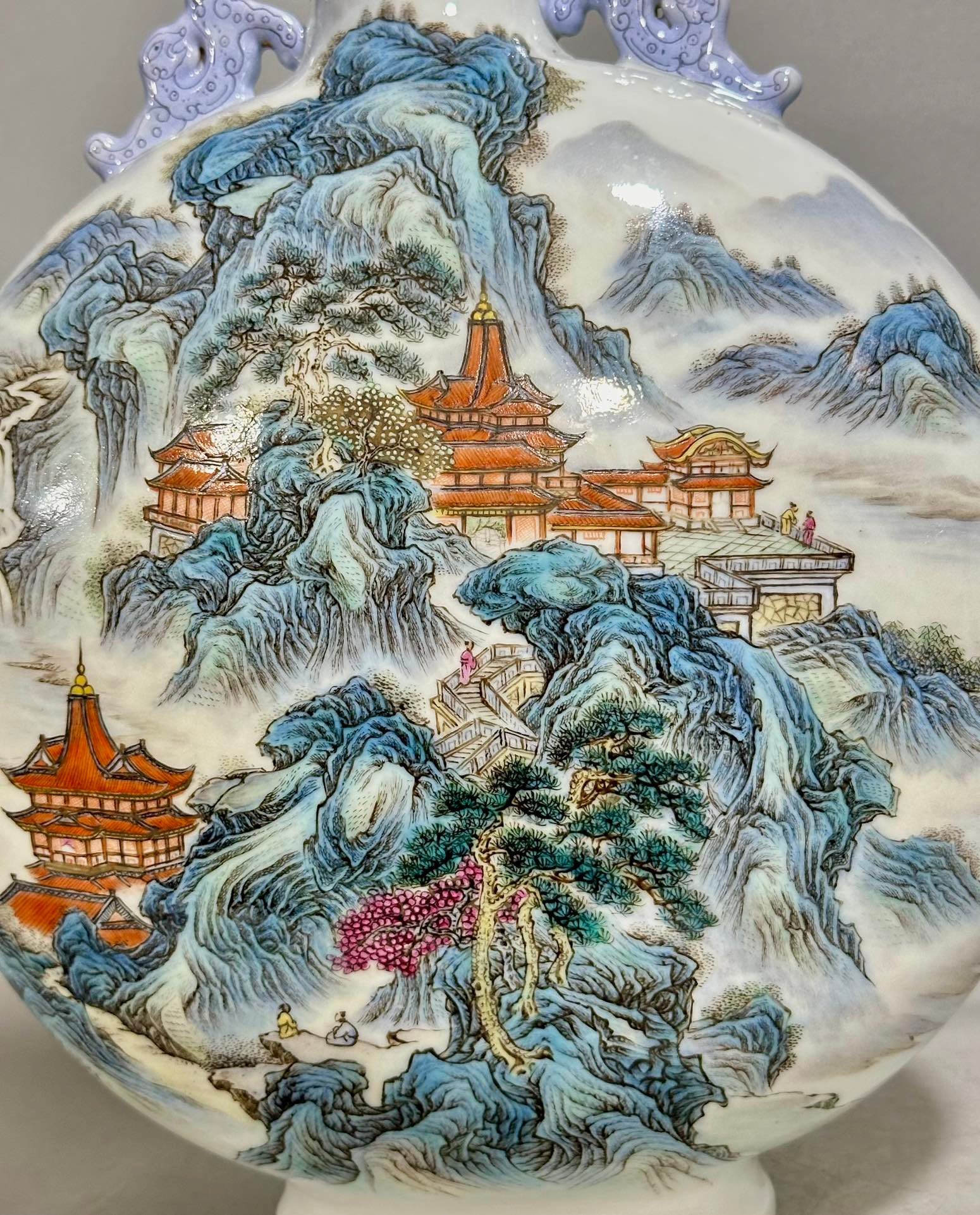 Qing Dynasty Yongzheng Pastel landscape pavilion figure with two ears holding the moon vase