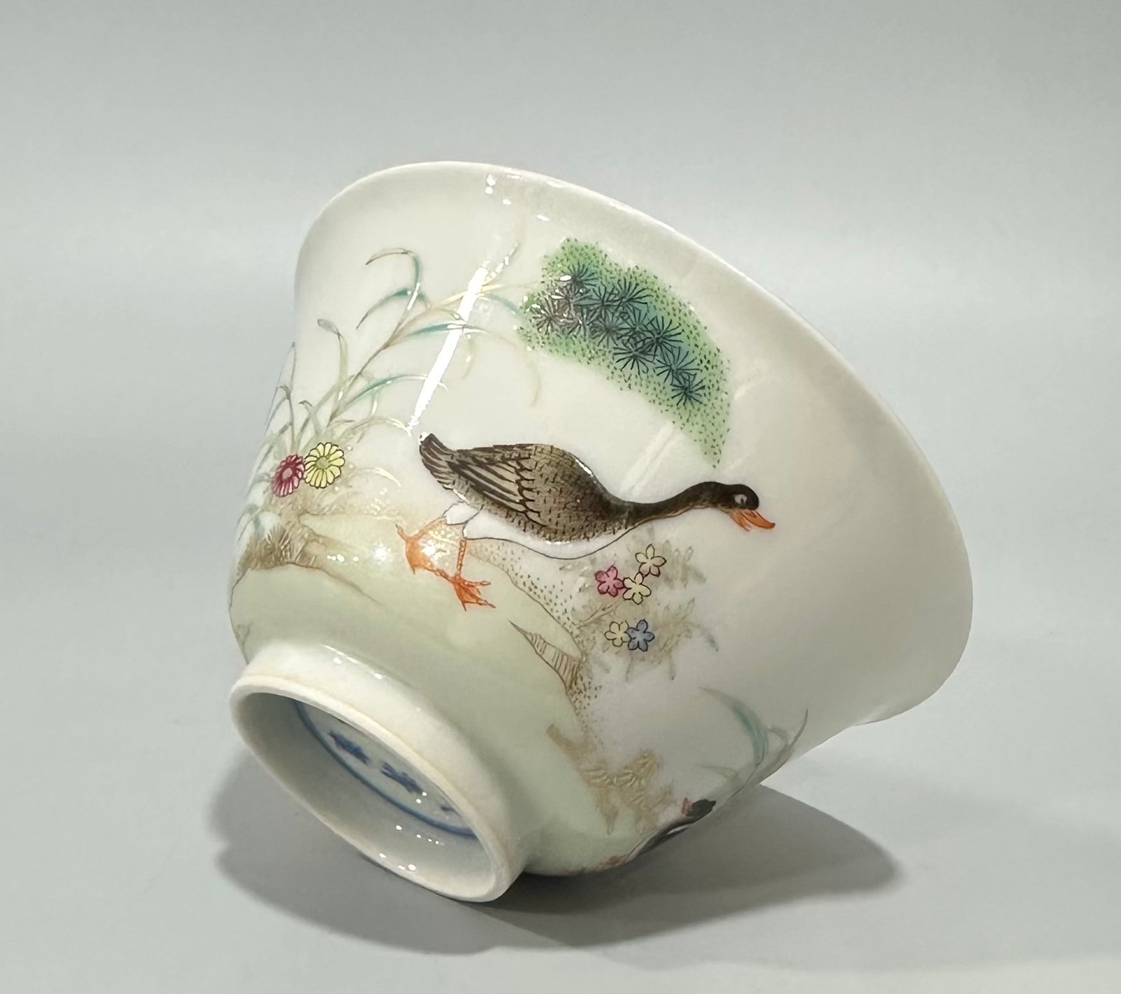 Qing Dynasty Yongzheng Pastel gold cup with reed and wild goose pattern