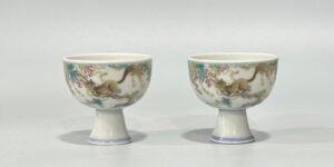Qing Dynasty Yongzheng Pastel squirrel eating grape pattern goblet