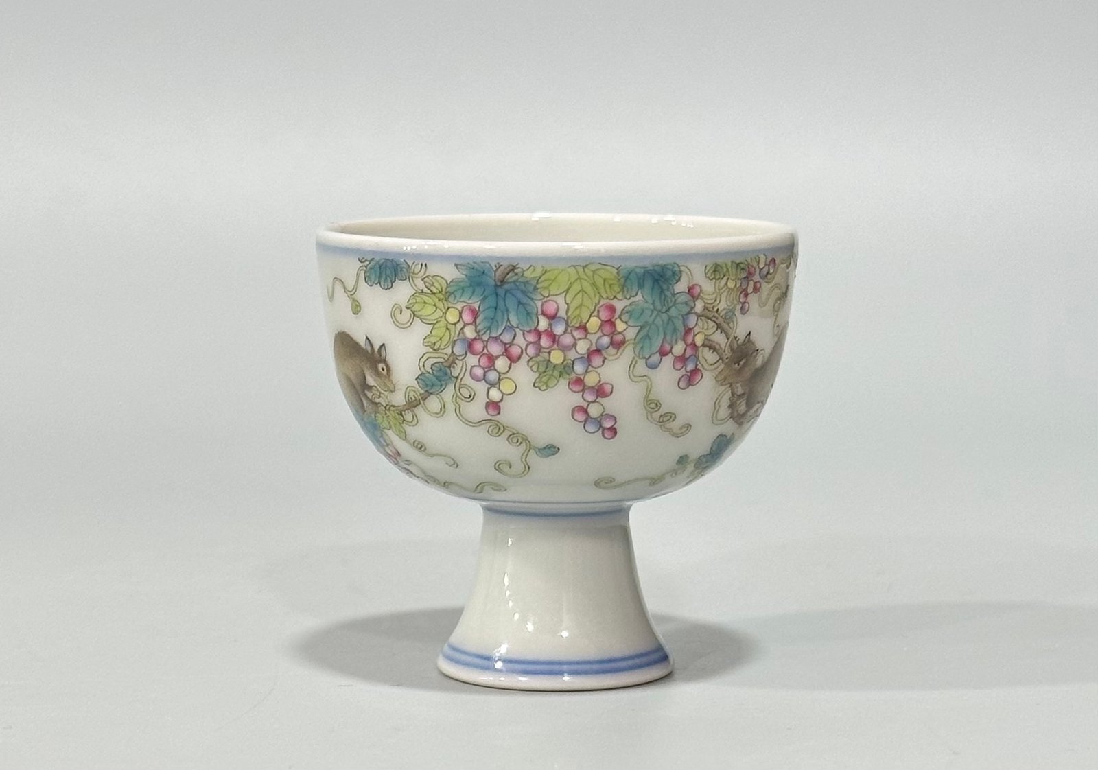 Qing Dynasty Yongzheng Pastel squirrel eating grape pattern goblet