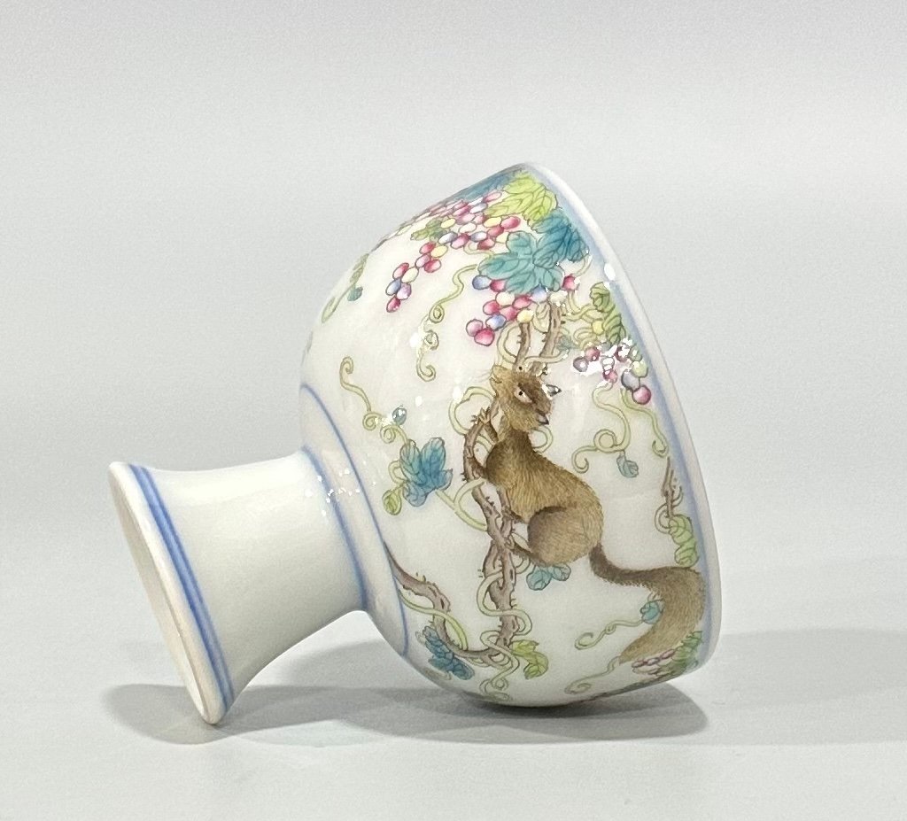 Qing Dynasty Yongzheng Pastel squirrel eating grape pattern goblet