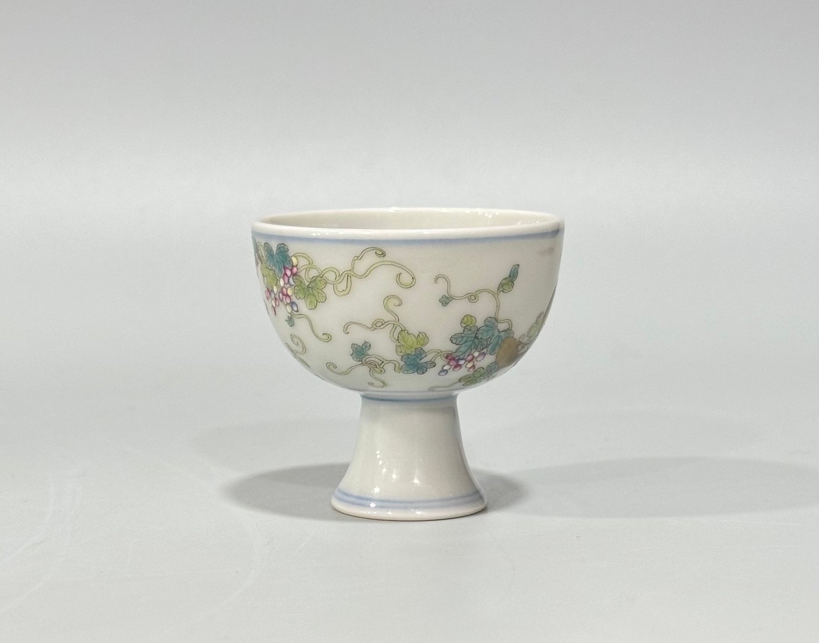 Qing Dynasty Yongzheng Pastel squirrel grape pattern goblet