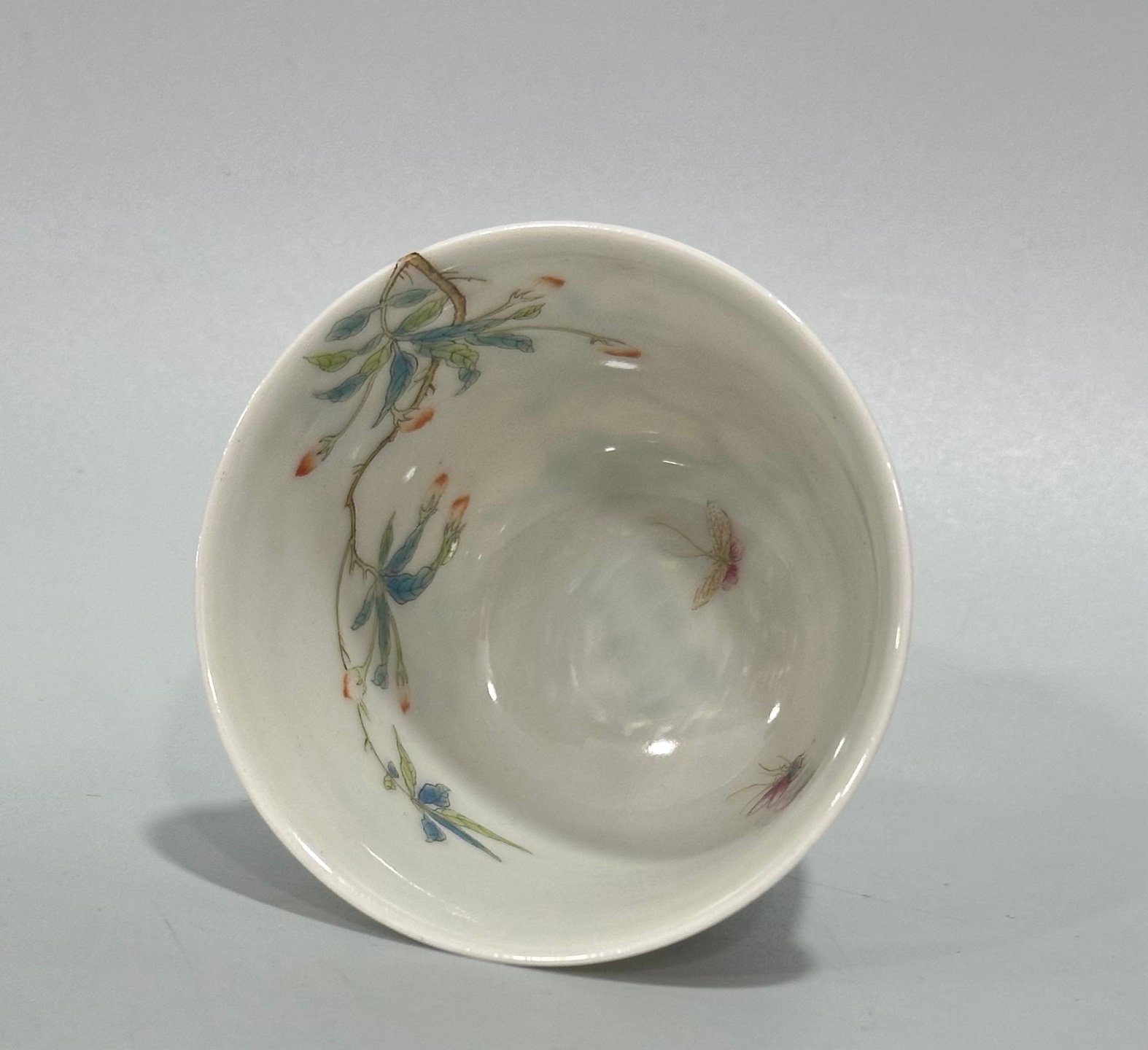 Qing Dynasty Yongzheng Pastel cherry cup with branches