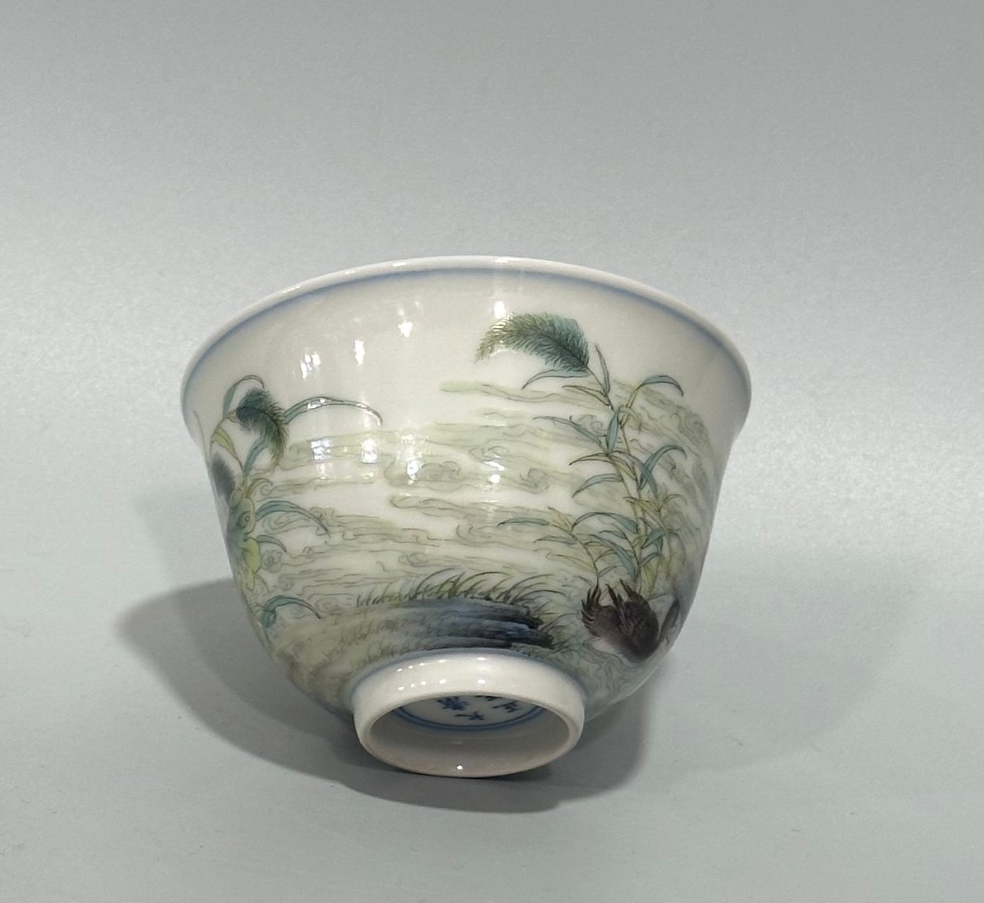 Qing Dynasty Yongzheng pastel reed and wild goose pattern cup