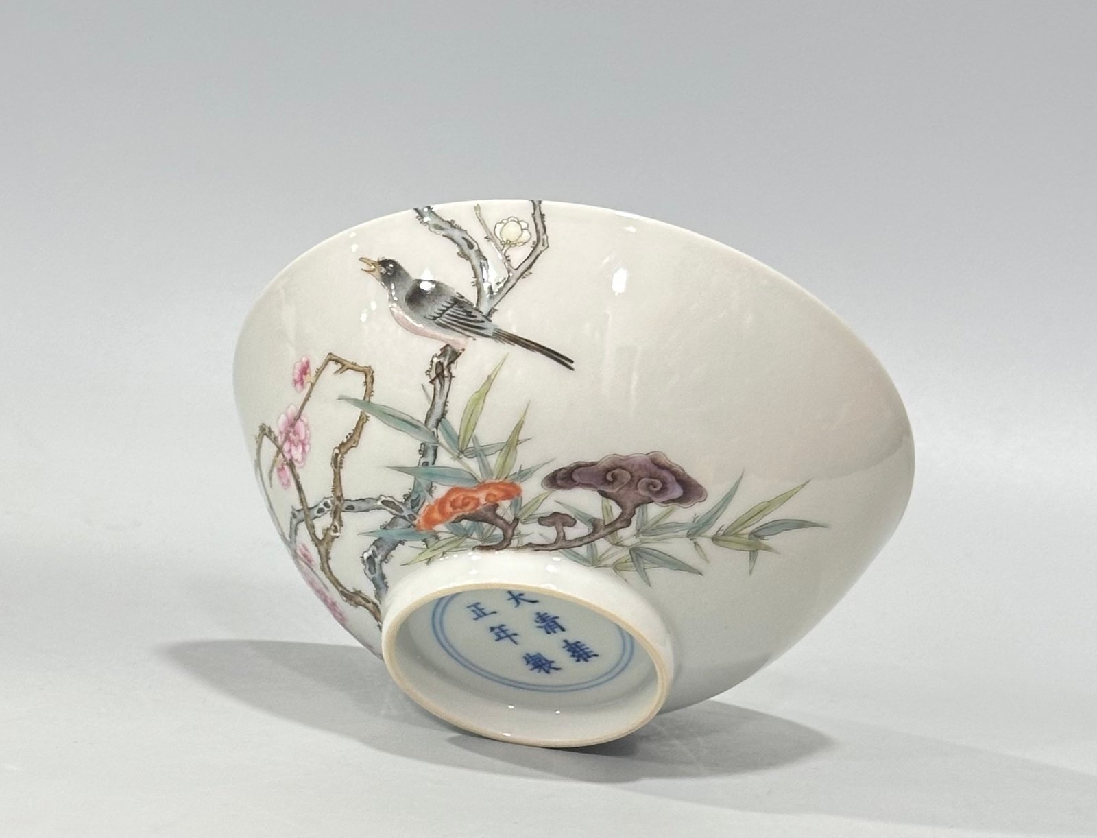 Qing Dynasty Yongzheng Pastel flower and bird bowl with branch pattern