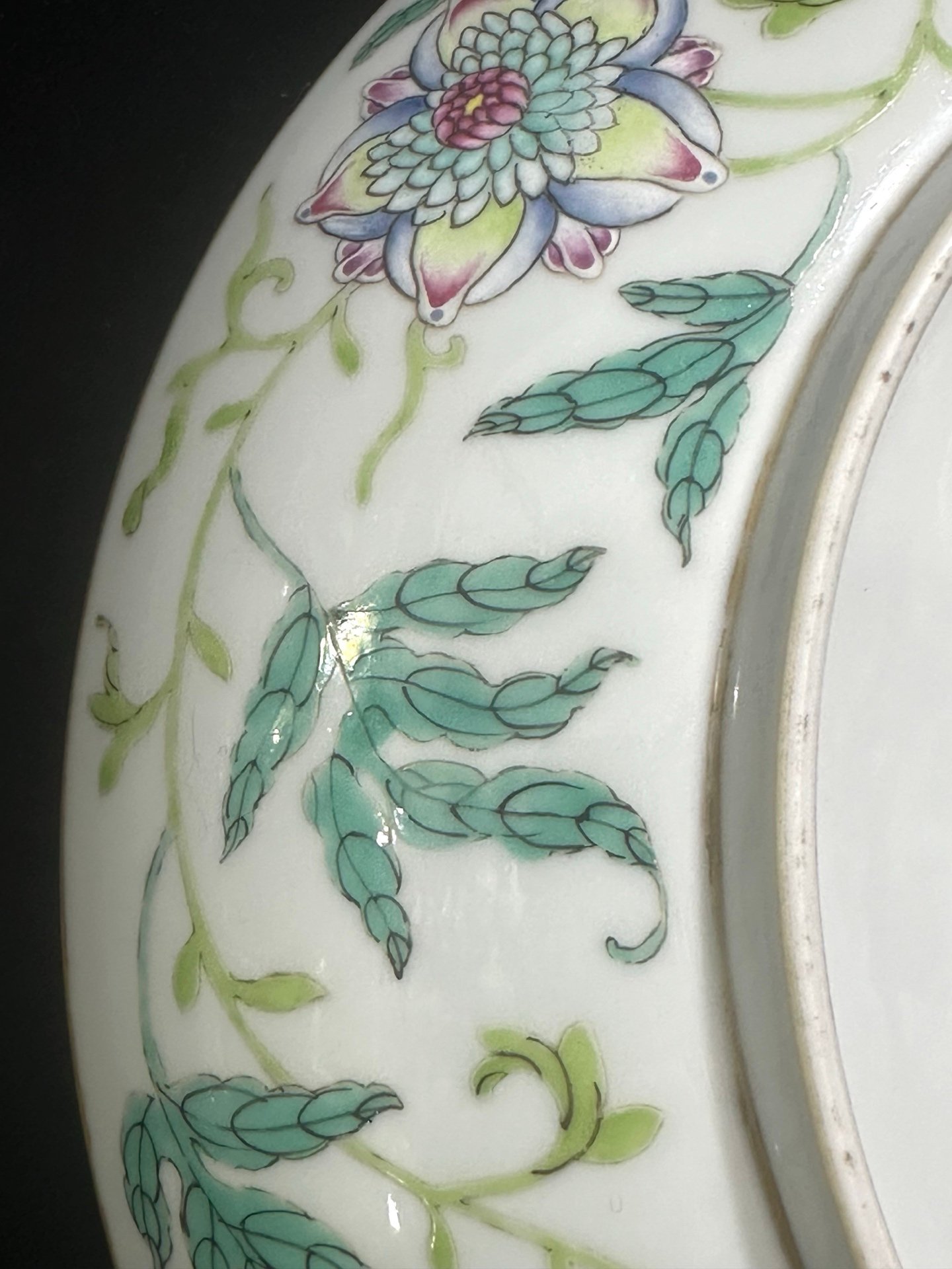 Qing Dynasty Yongzheng Pastel yellow ground with flowers and branches large plate