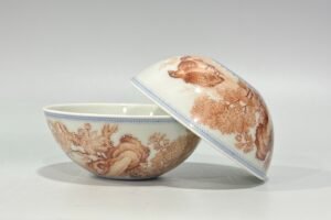Qing Dynasty Yongzheng Japanese-style cup with green edges linen flower and bird poetry