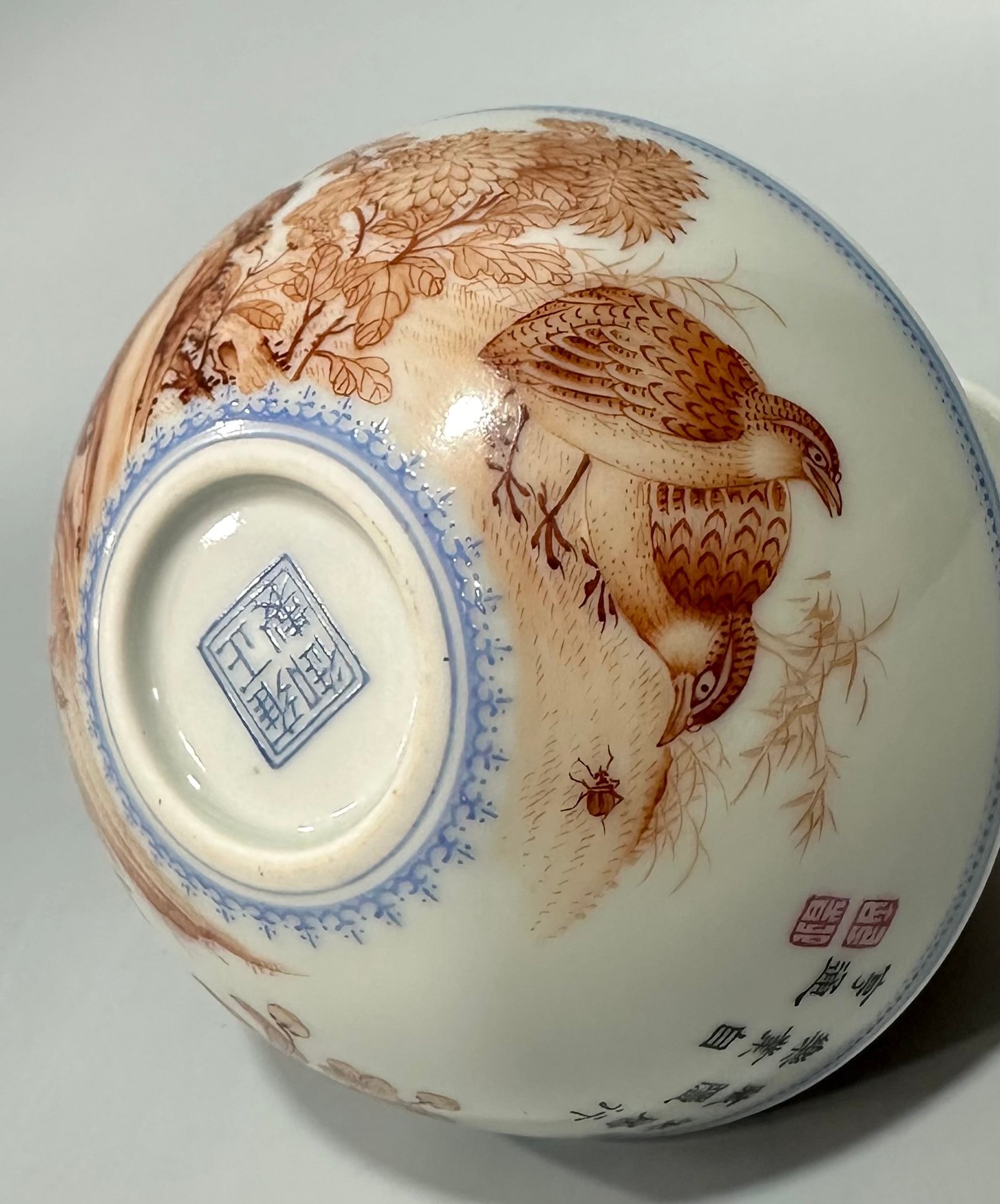 Qing Dynasty Yongzheng Japanese-style cup with green edges linen flower and bird poetry