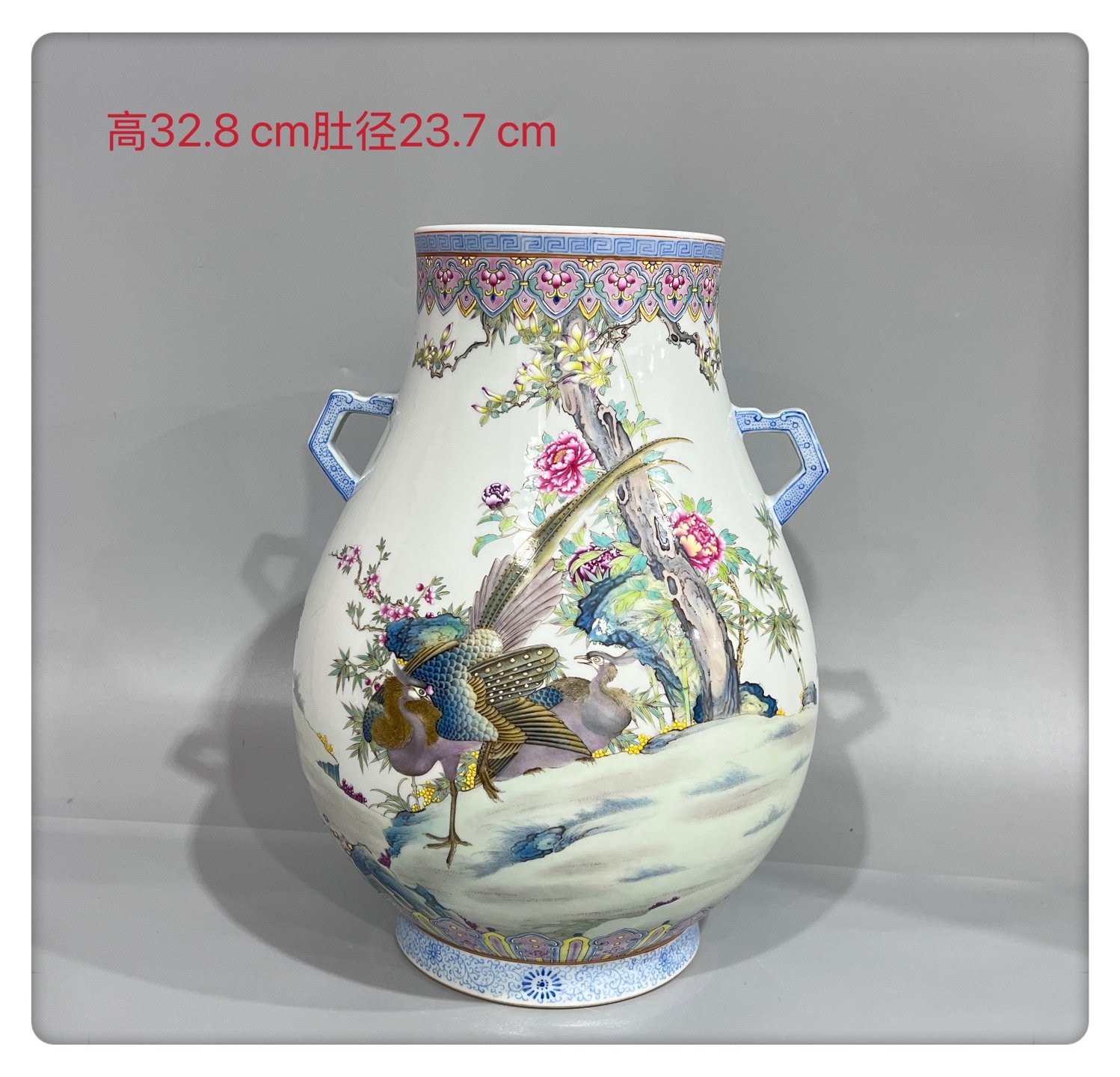 Qing Dynasty Yongzheng Pastel flowers and birds