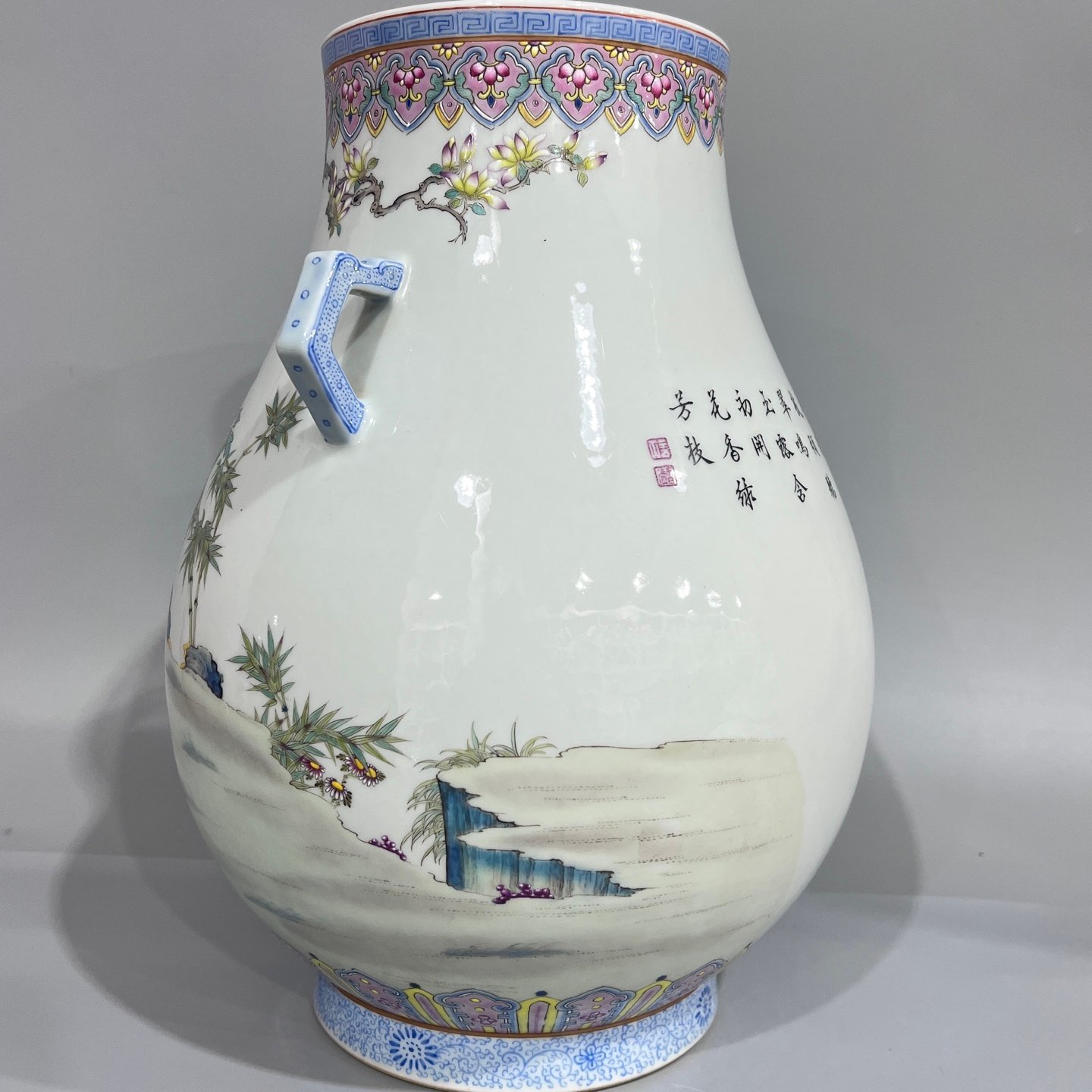 Qing Dynasty Yongzheng Pastel flowers and birds