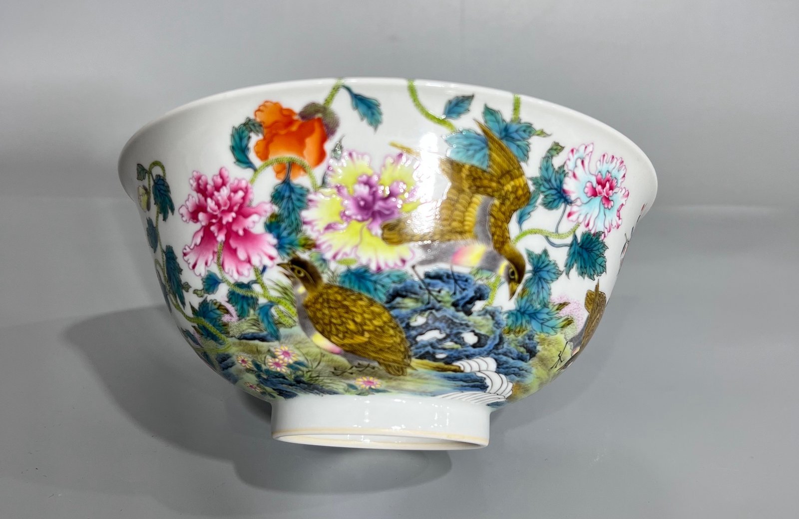 Qing Dynasty Yongzheng Pastel quail flower branch bowl