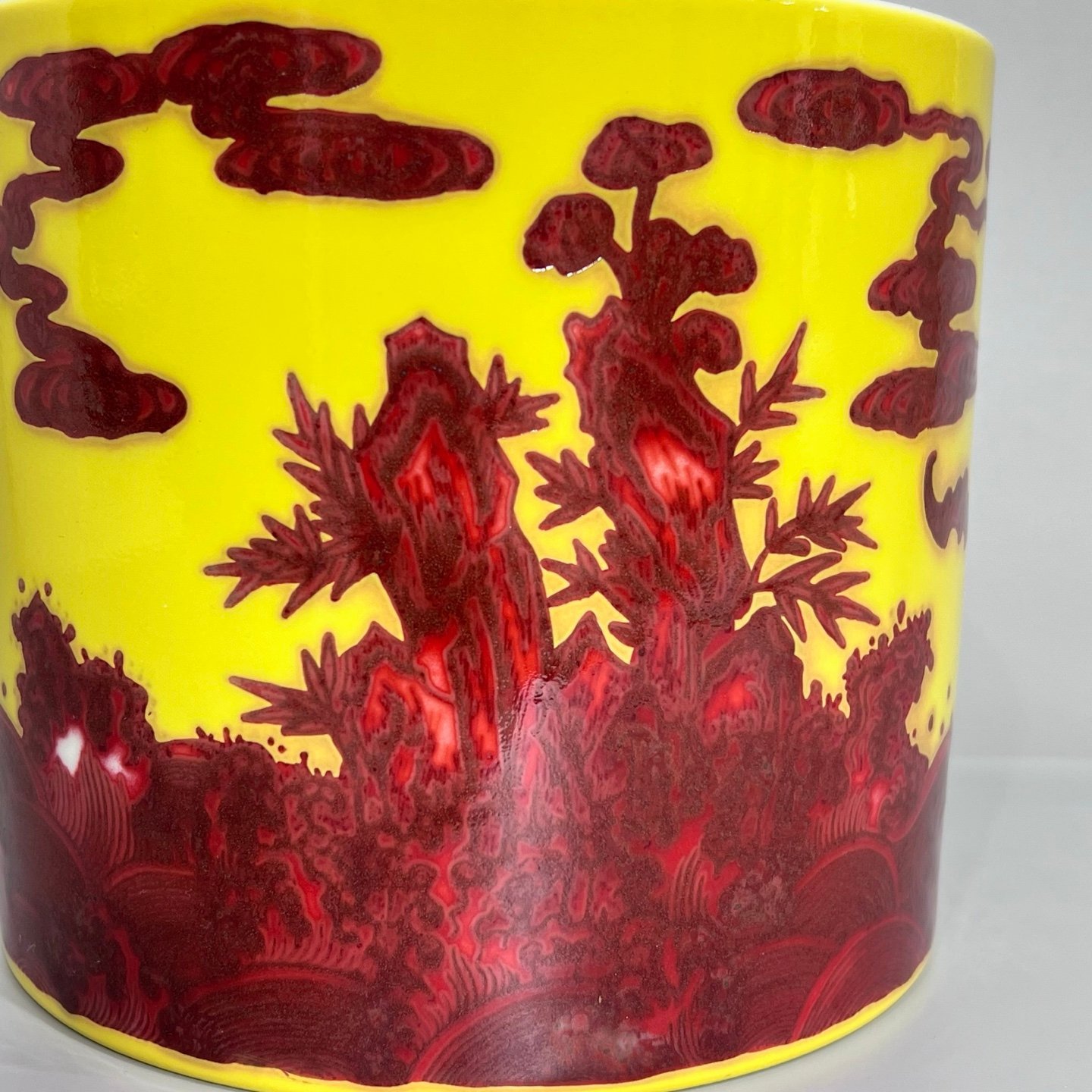 Qing Dynasty Yongzheng plum orchid bamboo and yellow ground and underglaze pen holder