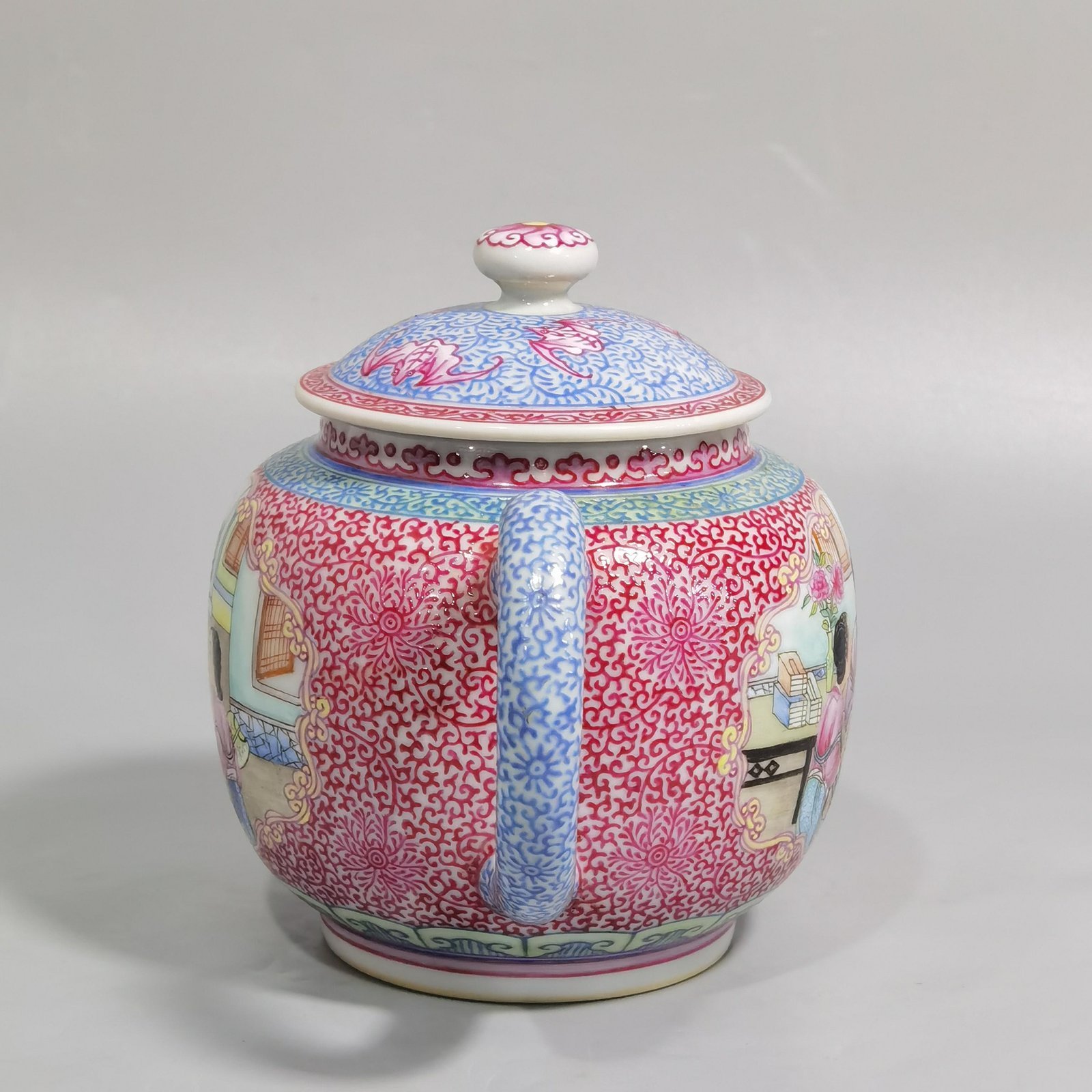 Qing Dynasty Yongzheng year enamel windowed teapot with a picture of Sanniang