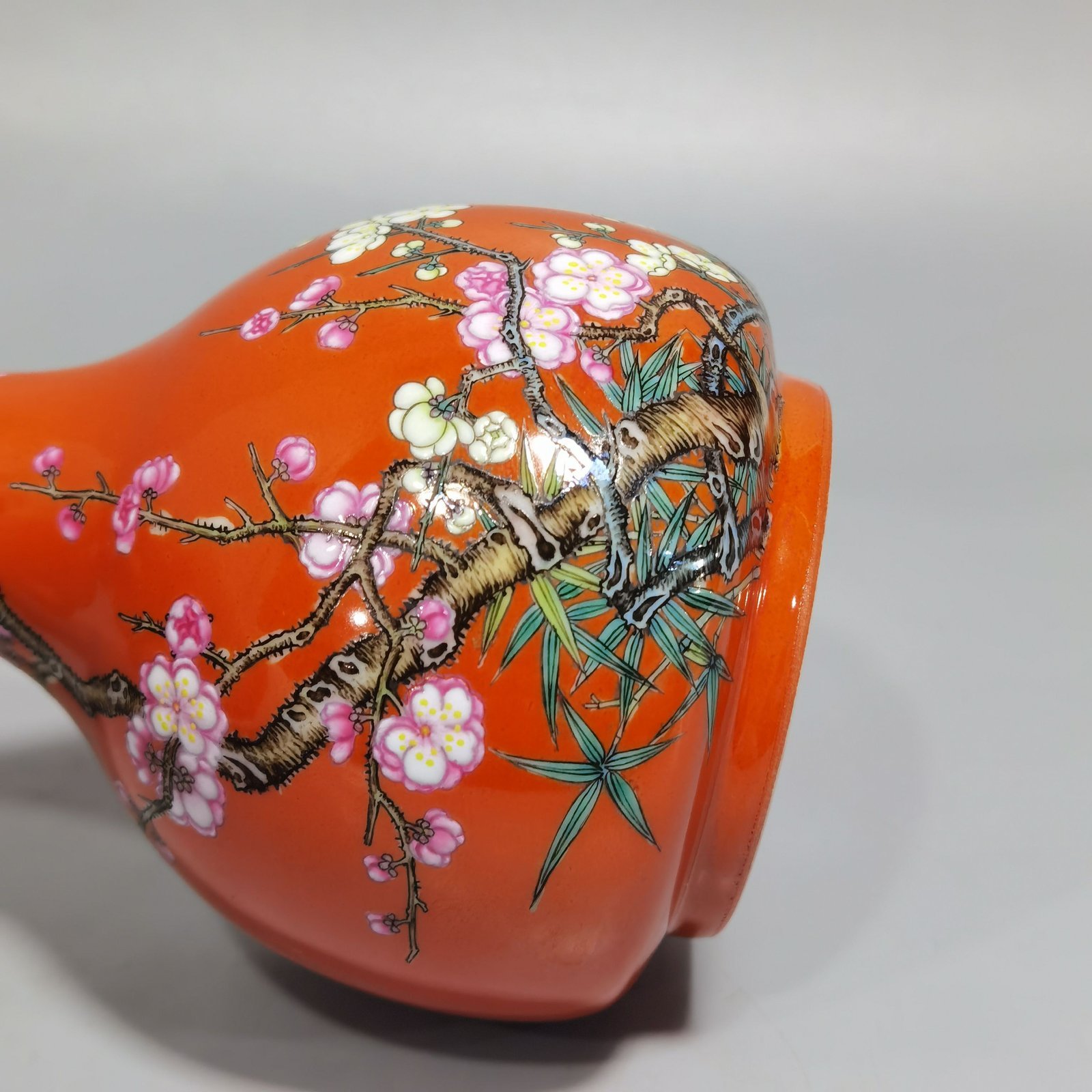 Qing Dynasty Yongzheng Coral Red Ground Poems Plum and Bamboo Spring Ringing Bell Statue