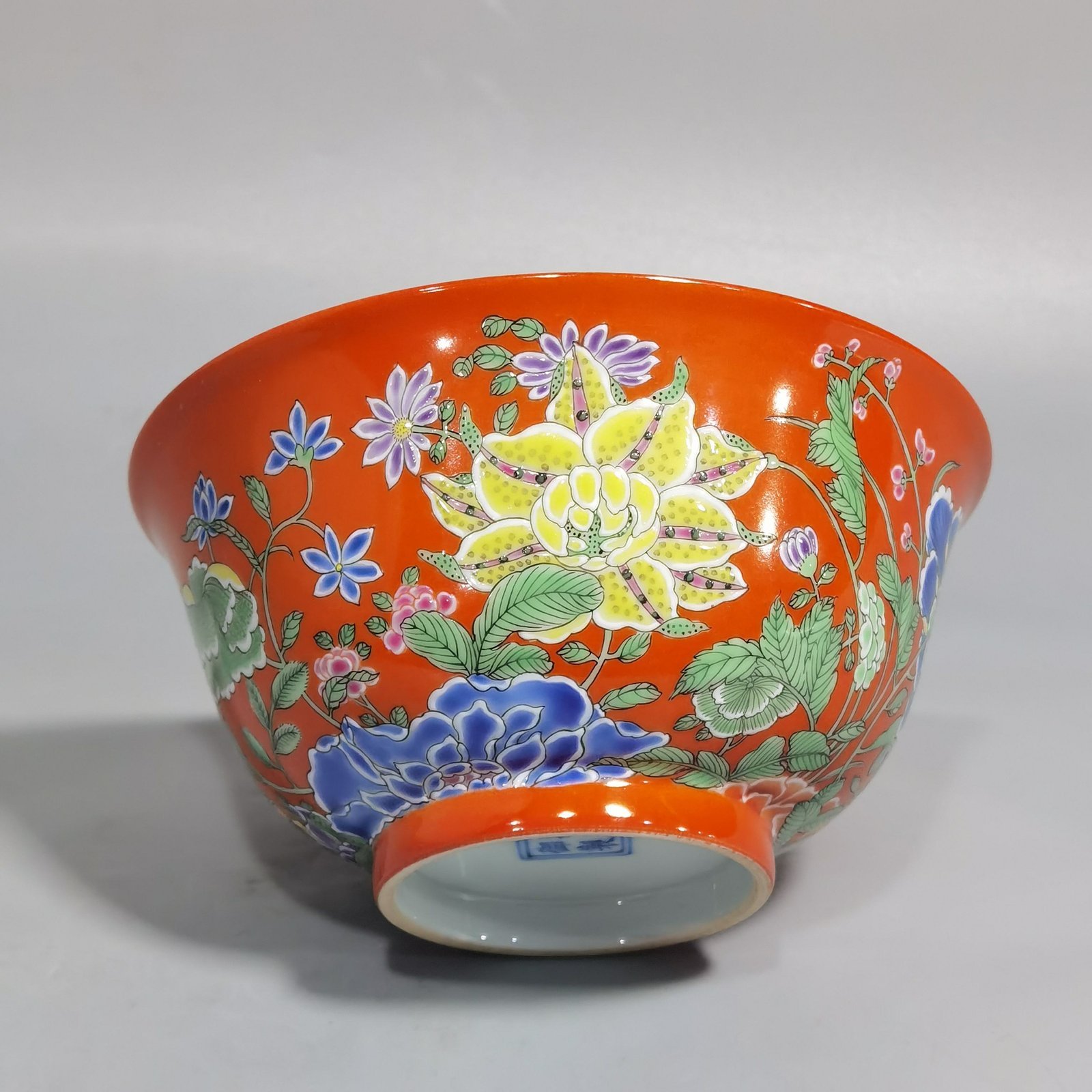 Qing Dynasty Yongzheng Imperial Enamel Coral Red Ground Nine Autumn Picture Bowl