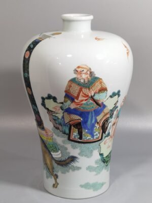 Qing Dynasty Yongzheng pastel plum vase with figures and stories
