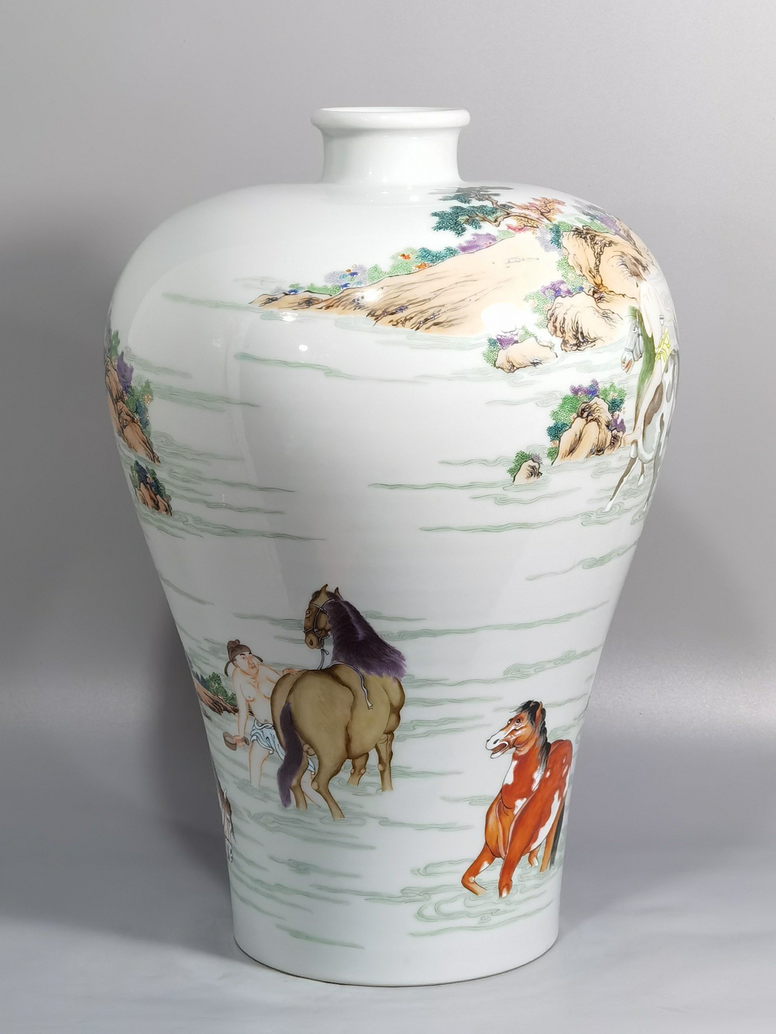 Qing Dynasty Yongzheng famille rose-washed plum vase