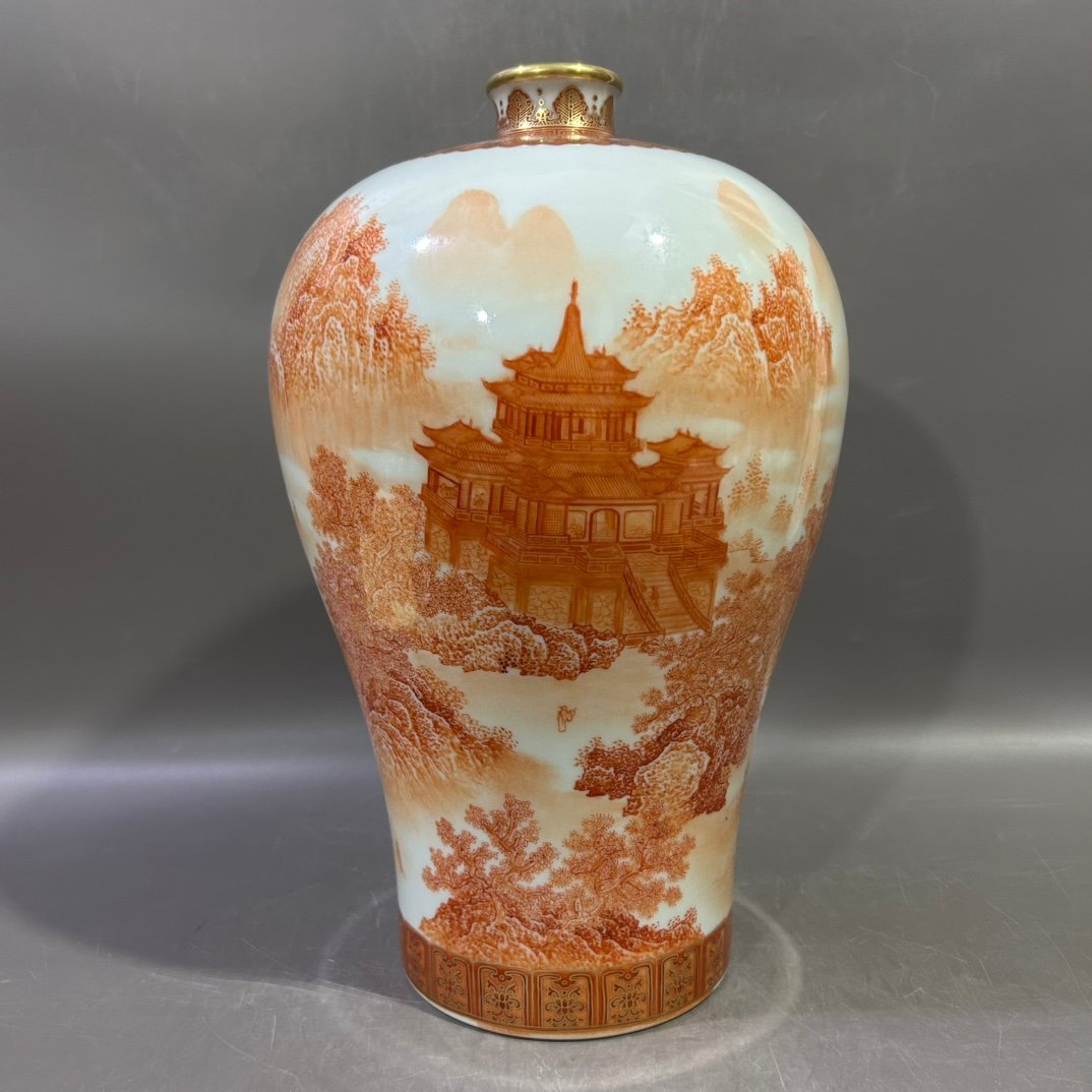 Qing Dynasty Yongzheng alum red landscape pavilion plum vase