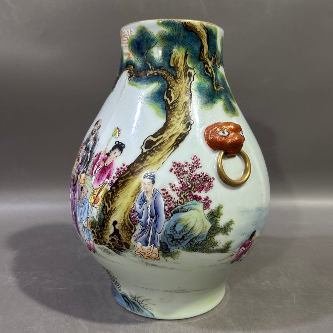Qing Dynasty Yongzheng famille rose Eight Immortals animal head Zun