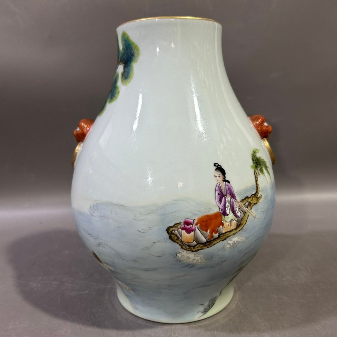 Qing Dynasty Yongzheng famille rose Eight Immortals animal head Zun