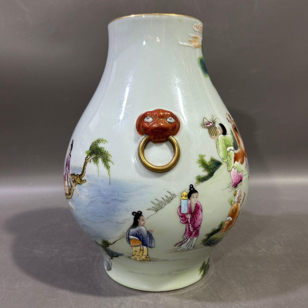 Qing Dynasty Yongzheng famille rose Eight Immortals animal head Zun