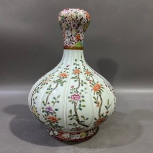 Qing Dynasty Yongzheng Pastel Twelve Flower Gods Garlic Vase