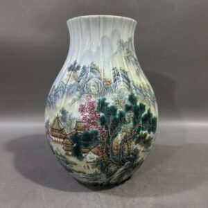 Qing Dynasty Yongzheng famille rose landscape melon edge blessing Vase