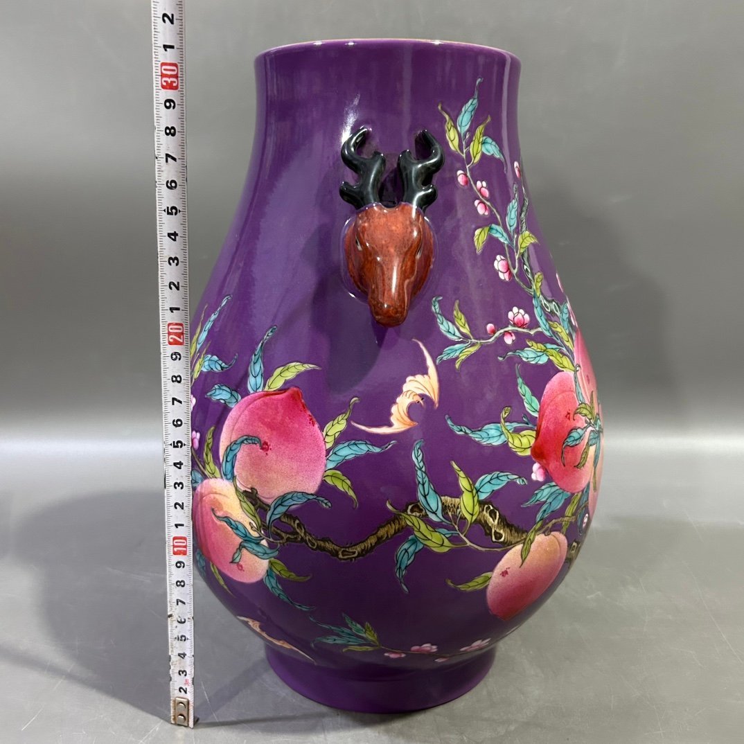Qing Dynasty Yongzheng Pastel Peach Deer Head Zun