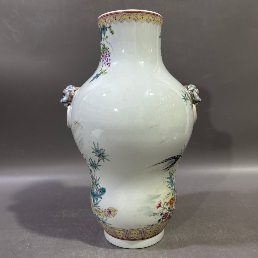 Qing Dynasty Yongzheng famille rose flower bird and animal head vase