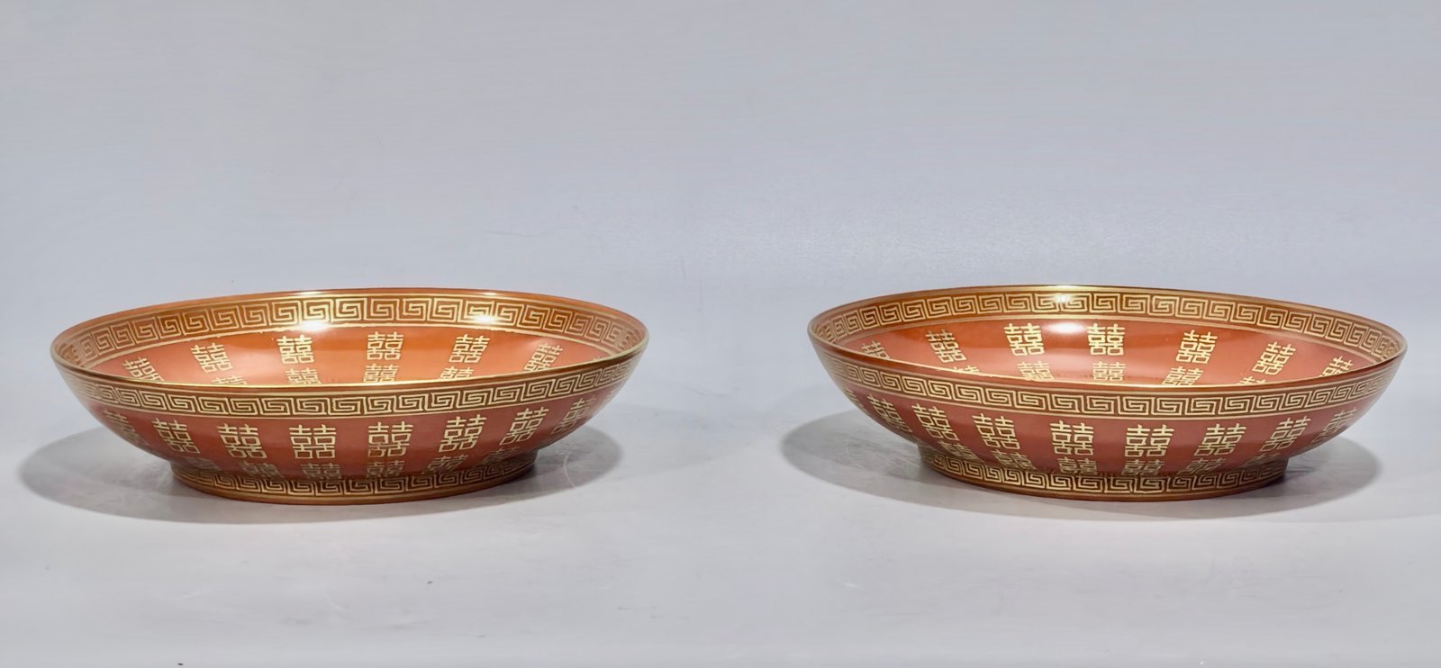 Qing Dynasty Yongzheng alum red gold double happiness plate