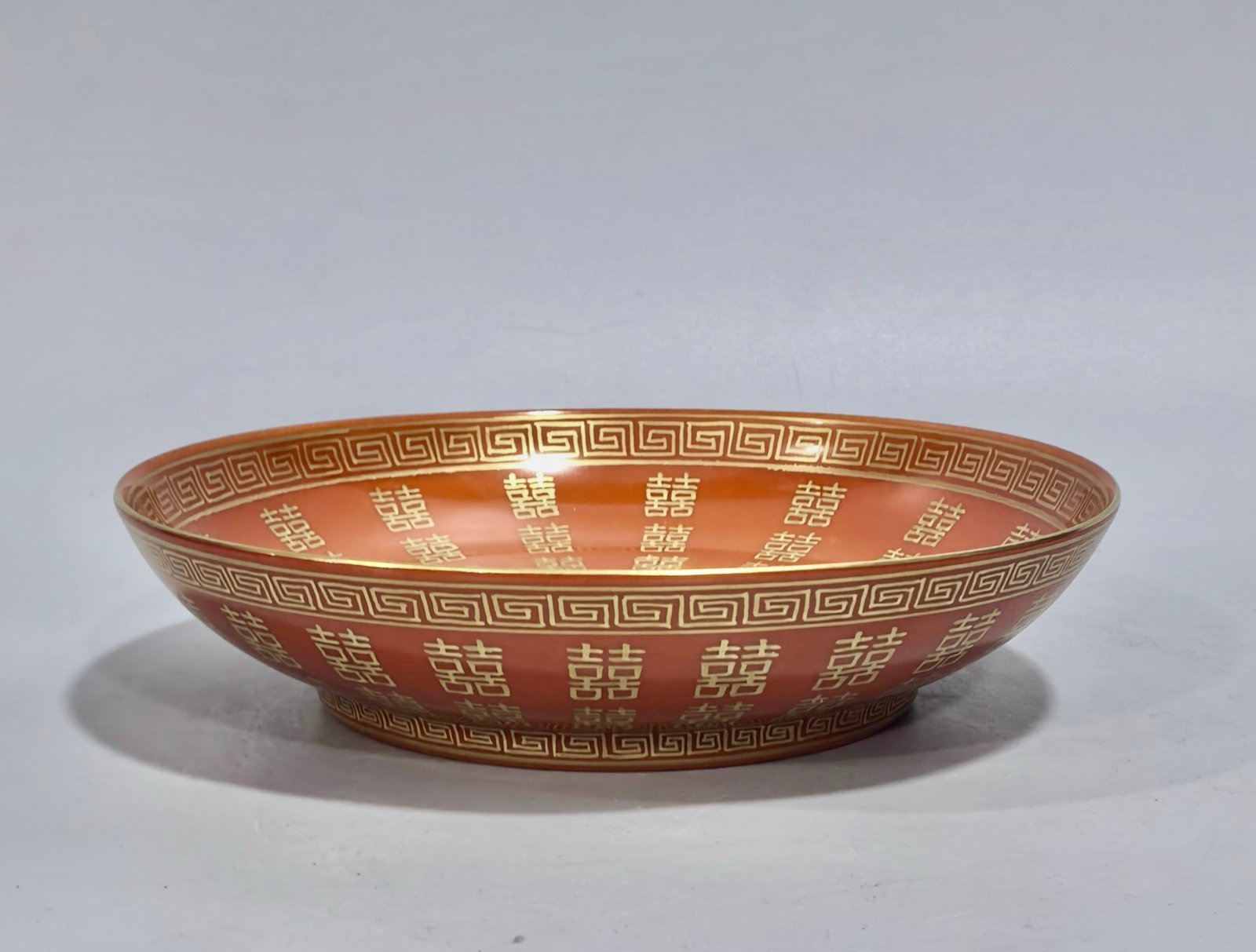 Qing Dynasty Yongzheng alum red gold double happiness plate
