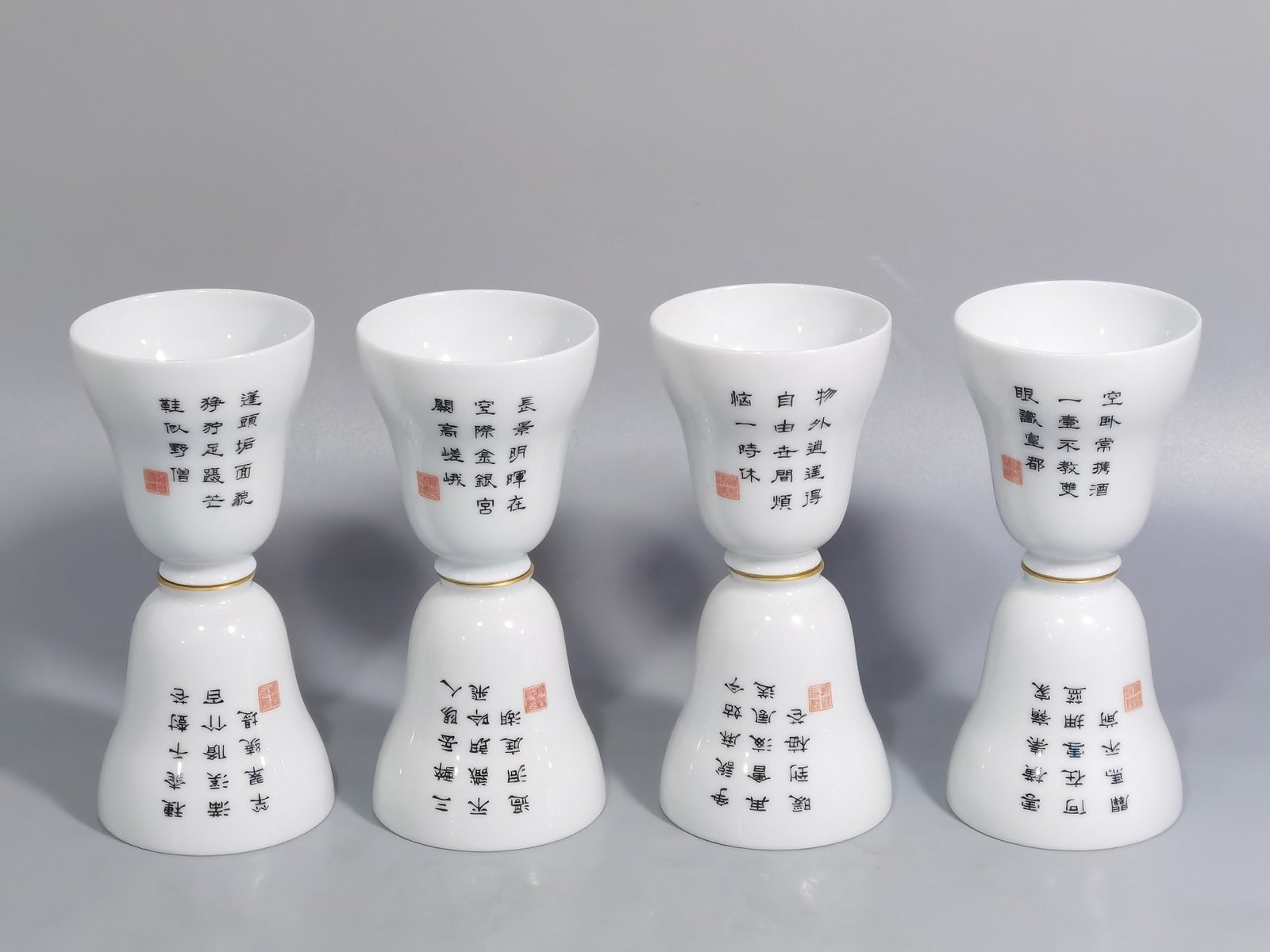 Qing Dynasty Qianlong a set of pastel folding cups with poems and patterns of the Eight Immortals