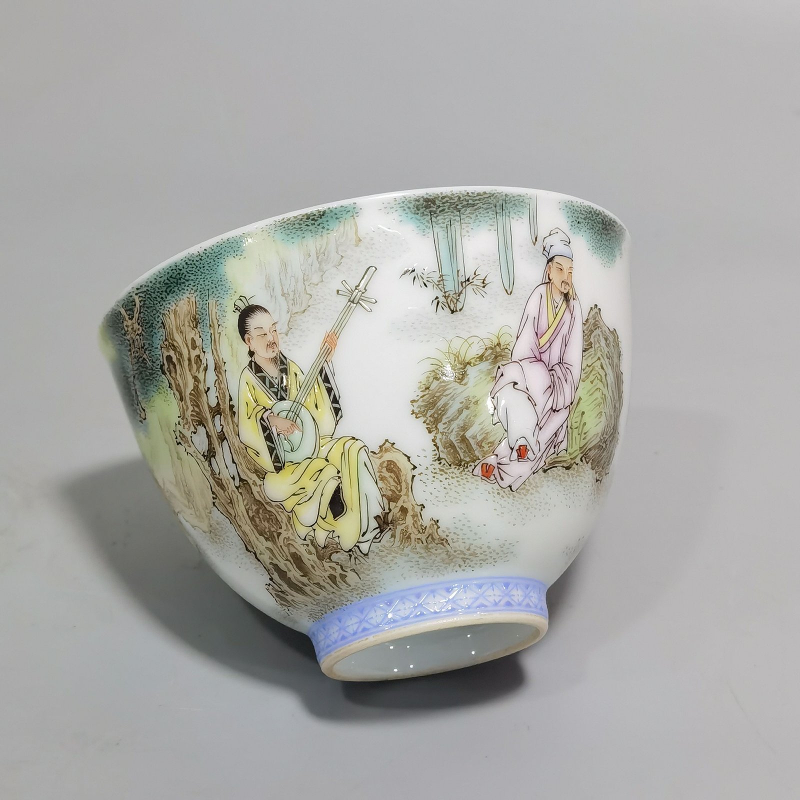 Qing Dynasty Qianlong a set of pastel Xiyuan elegant collection cups