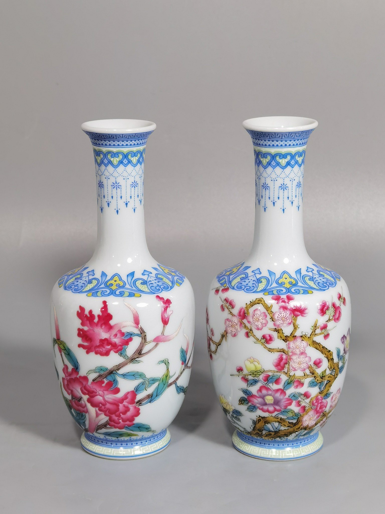 Qing Dynasty Yongzheng a set of enamel vases with twelve flower gods on top and bottom