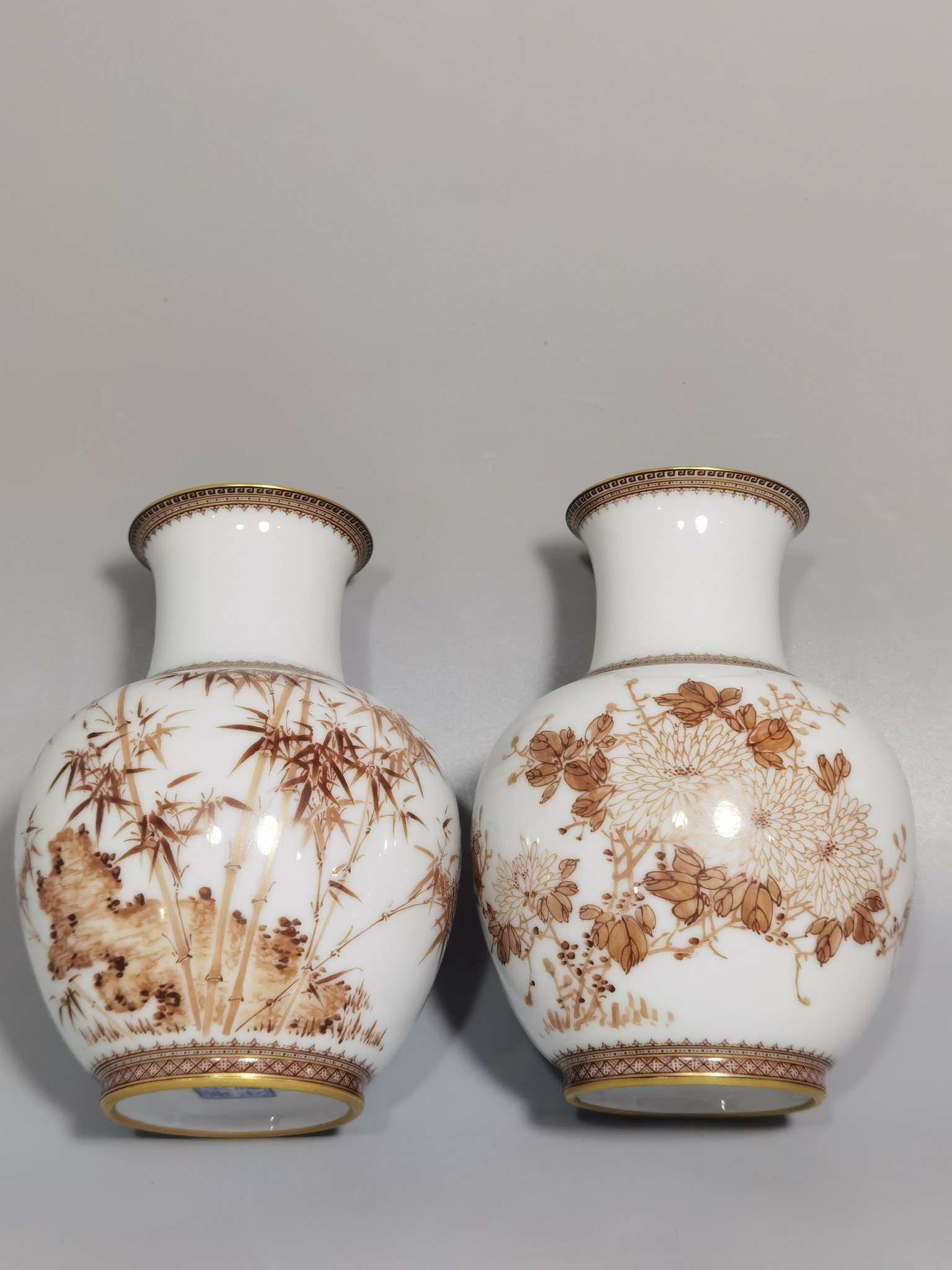 Oing Dynasty Yongzheng A set of enamel plum orchid bamboo and chrysanthemum vases